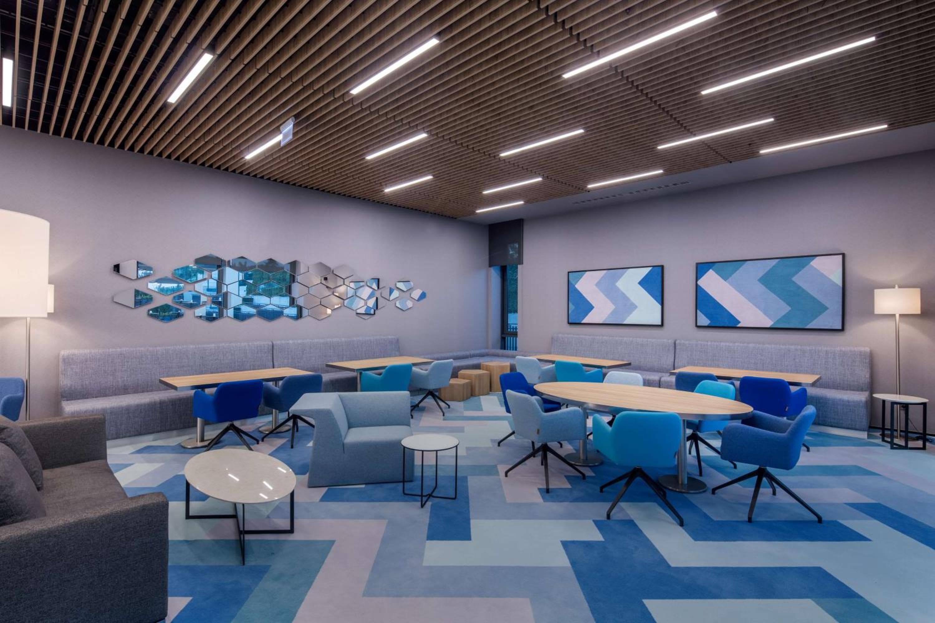 Hampton by Hilton Istanbul Zeytinburnu — 8