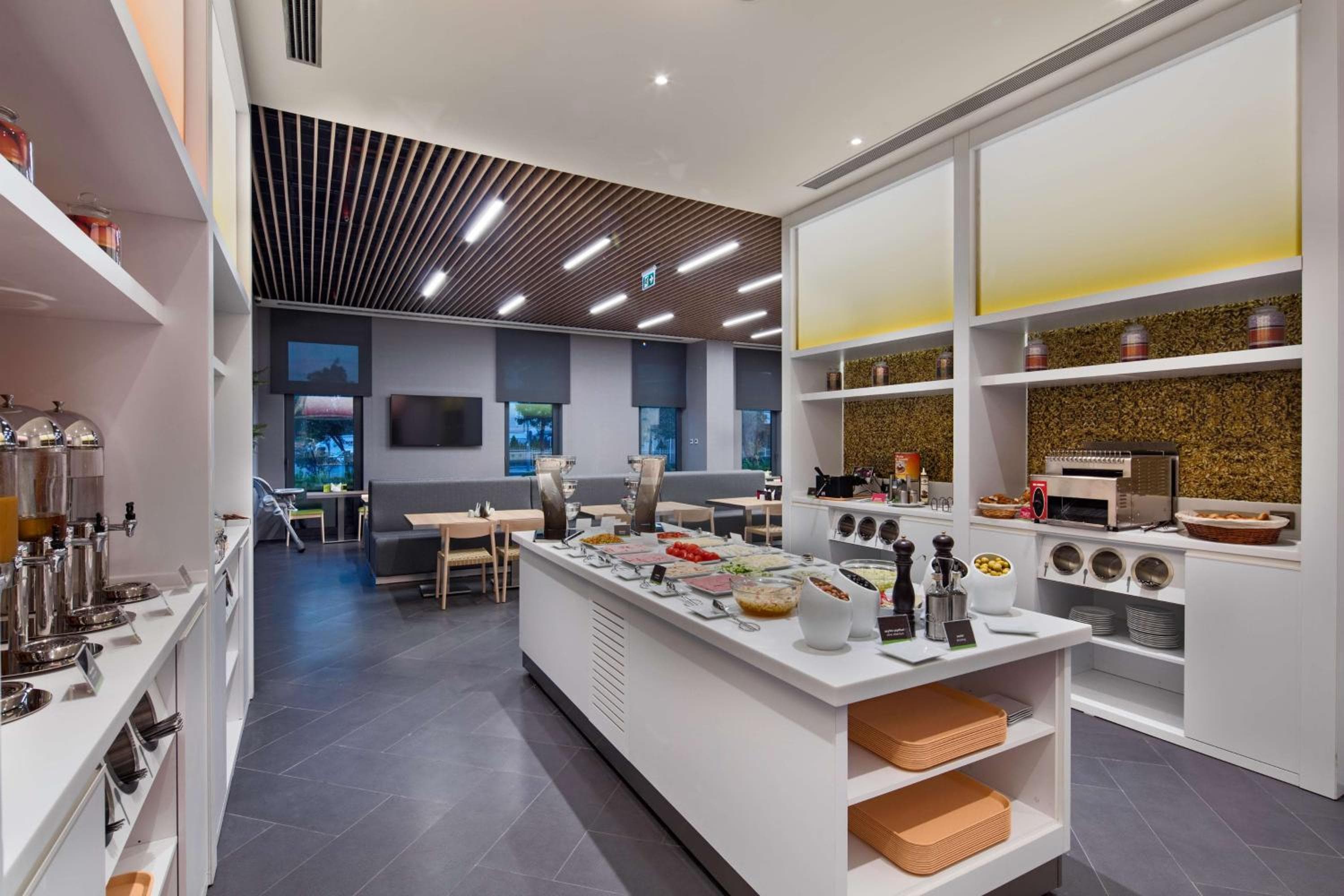 Hampton by Hilton Istanbul Zeytinburnu — 15