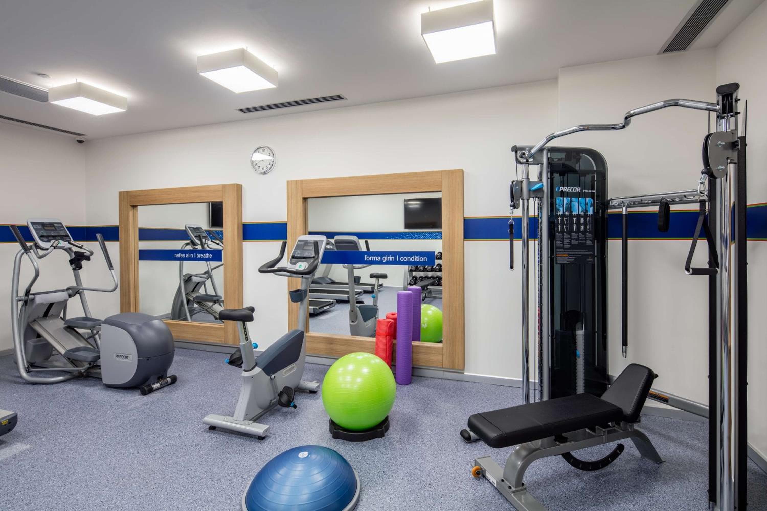 Hampton by Hilton Istanbul Zeytinburnu — 20