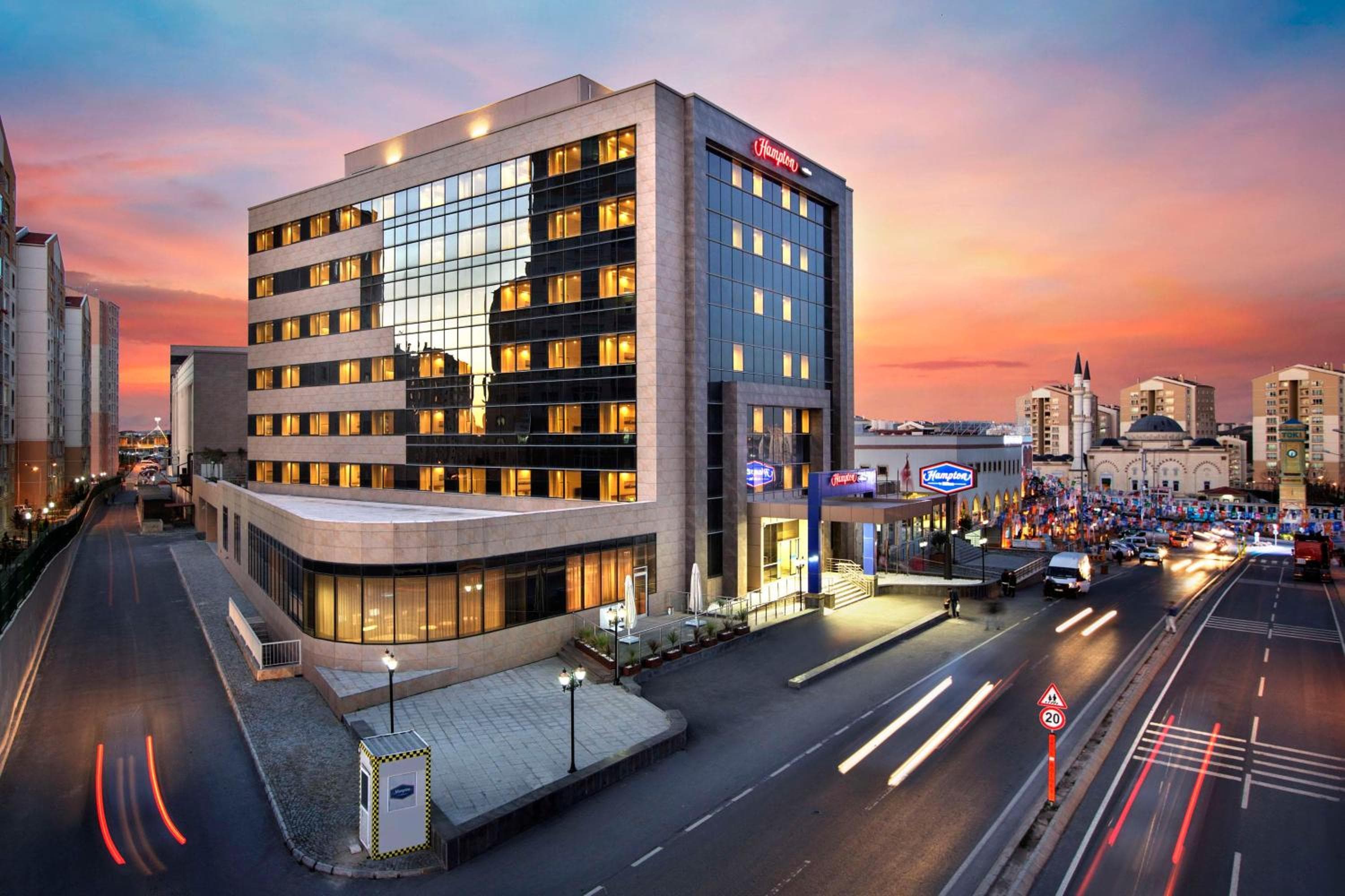 Hampton by Hilton Istanbul Kayasehir — 14
