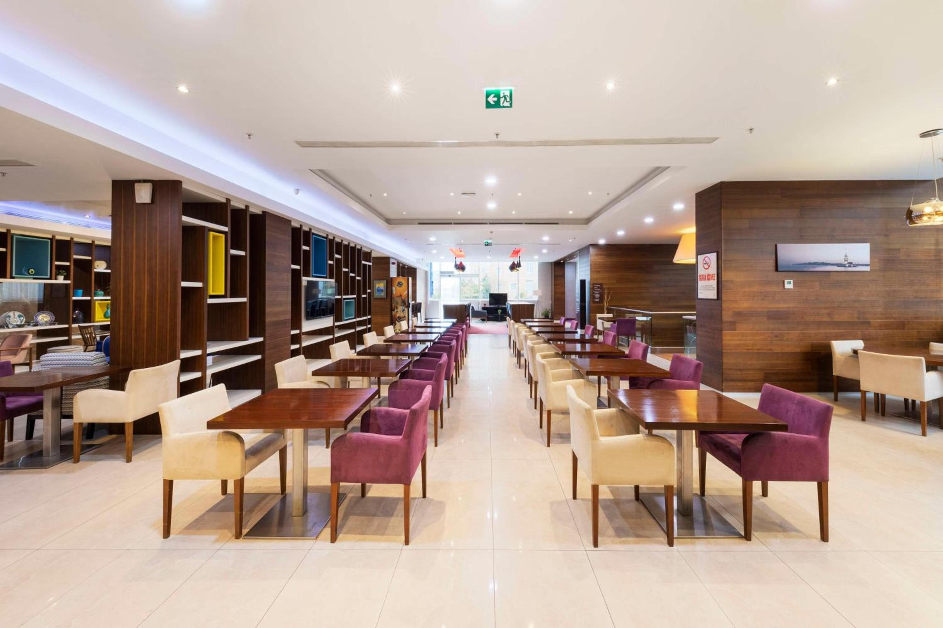 Hampton by Hilton Istanbul Kayasehir — 18