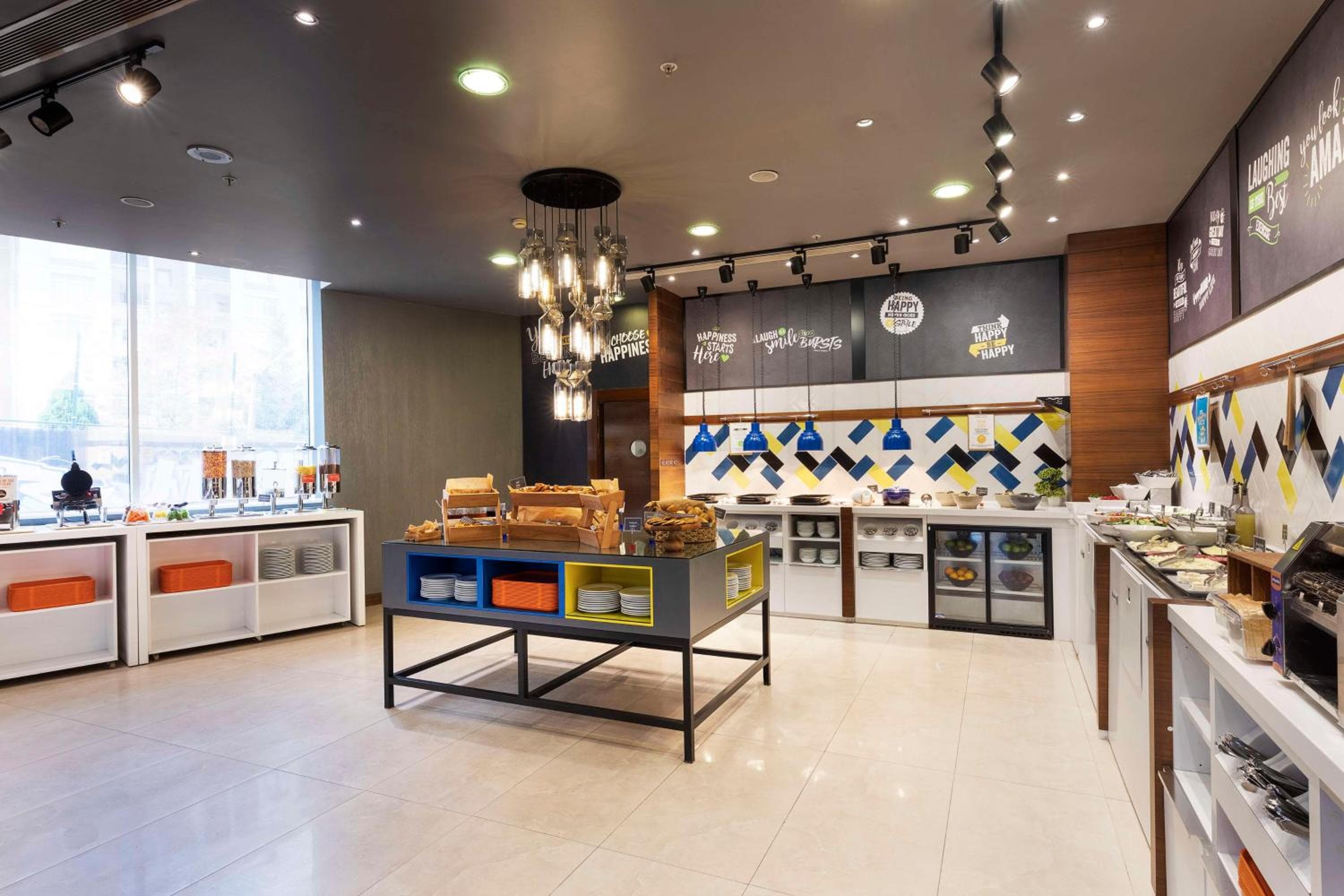Hampton by Hilton Istanbul Kayasehir — 20
