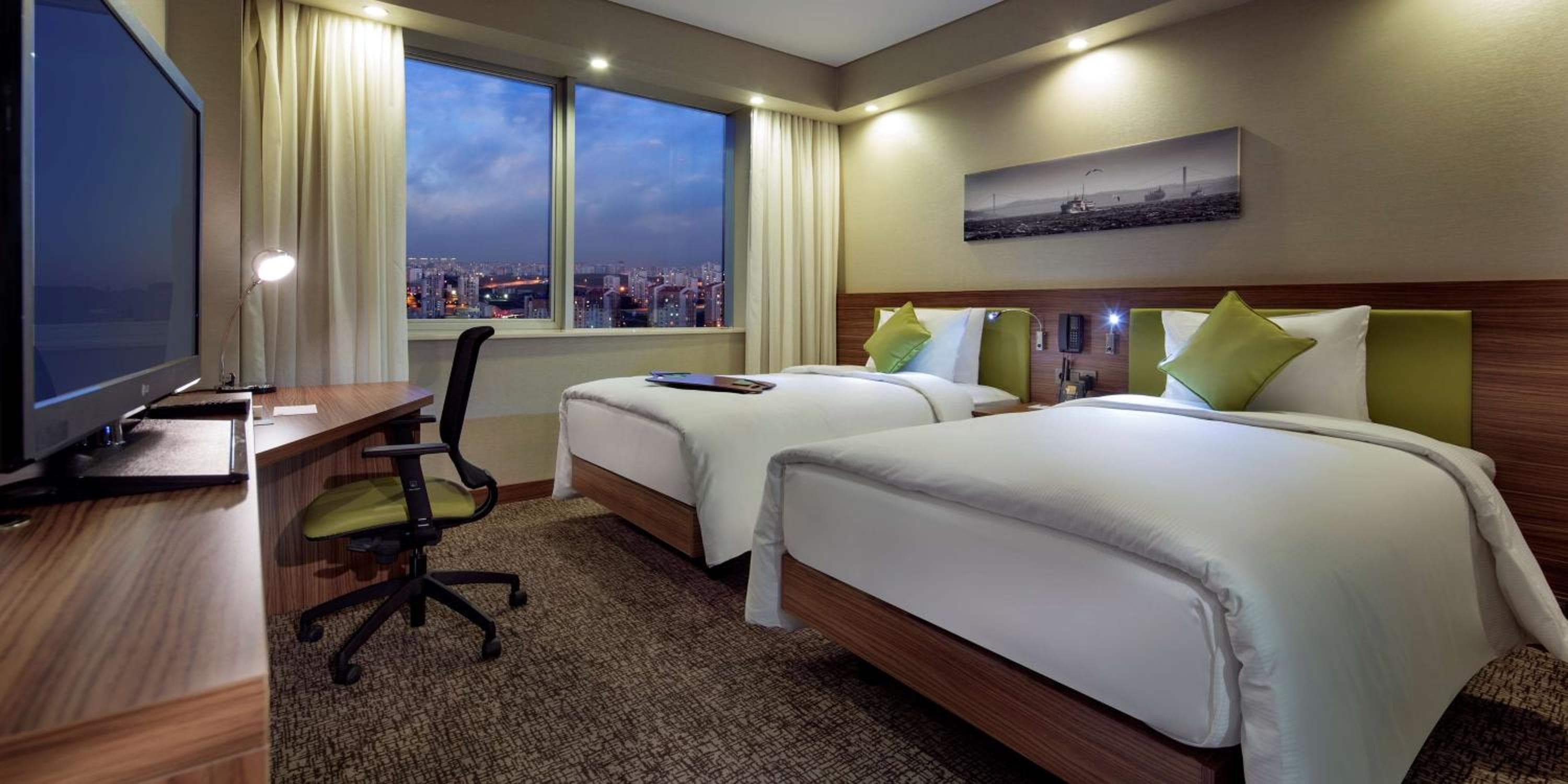 Hampton by Hilton Istanbul Kayasehir — 29