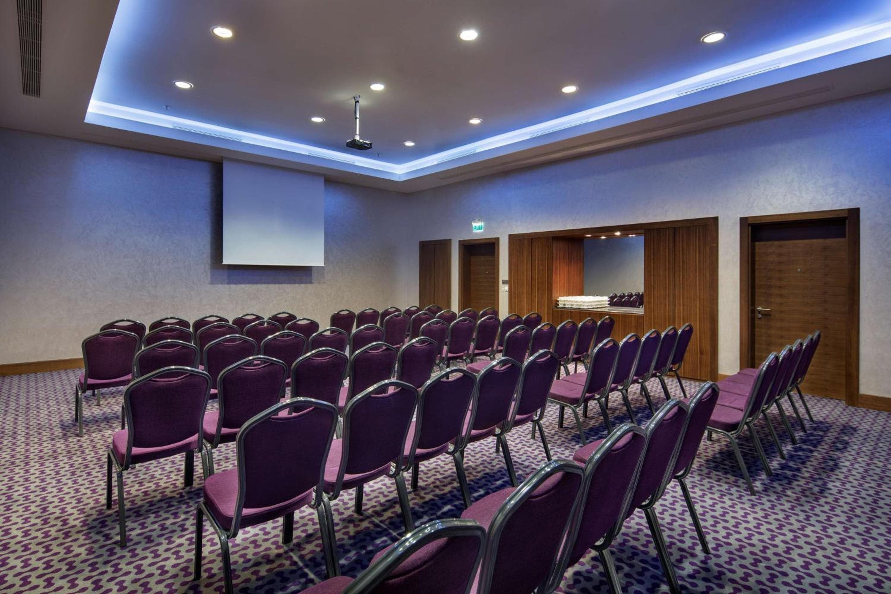 Hampton by Hilton Istanbul Kayasehir — 10