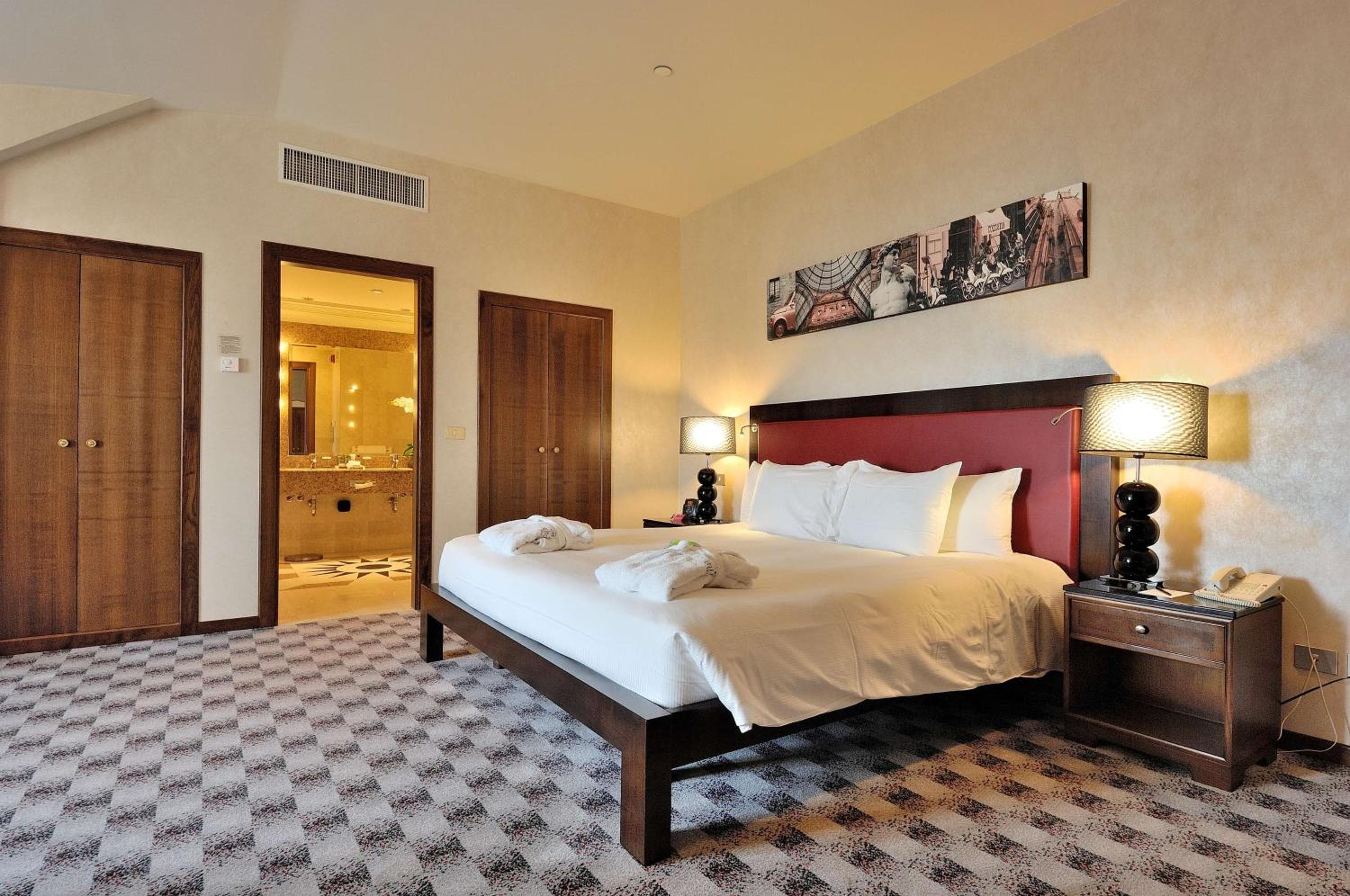 Hilton Milan — 10