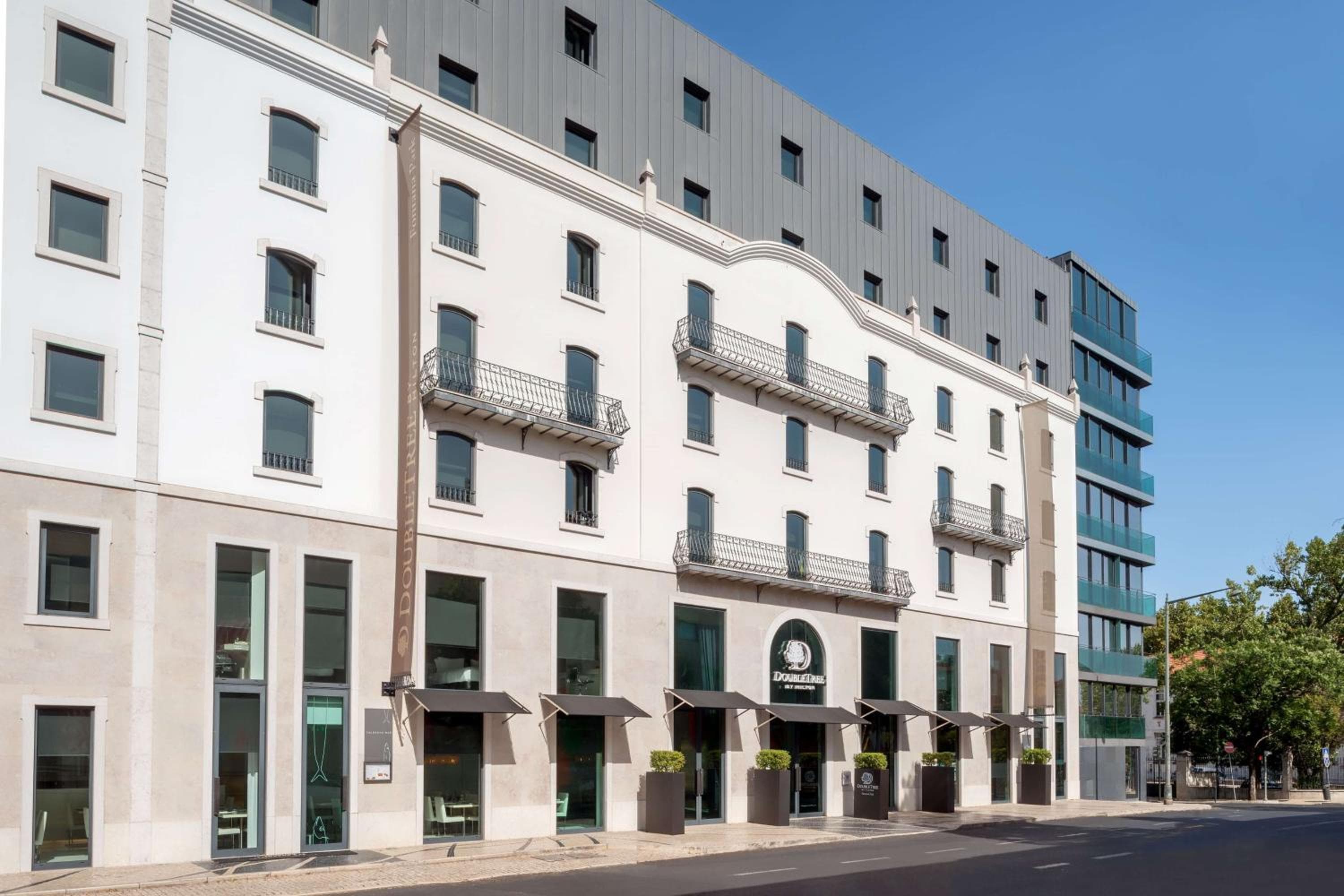 DoubleTree by Hilton Lisbon Fontana Park — 1