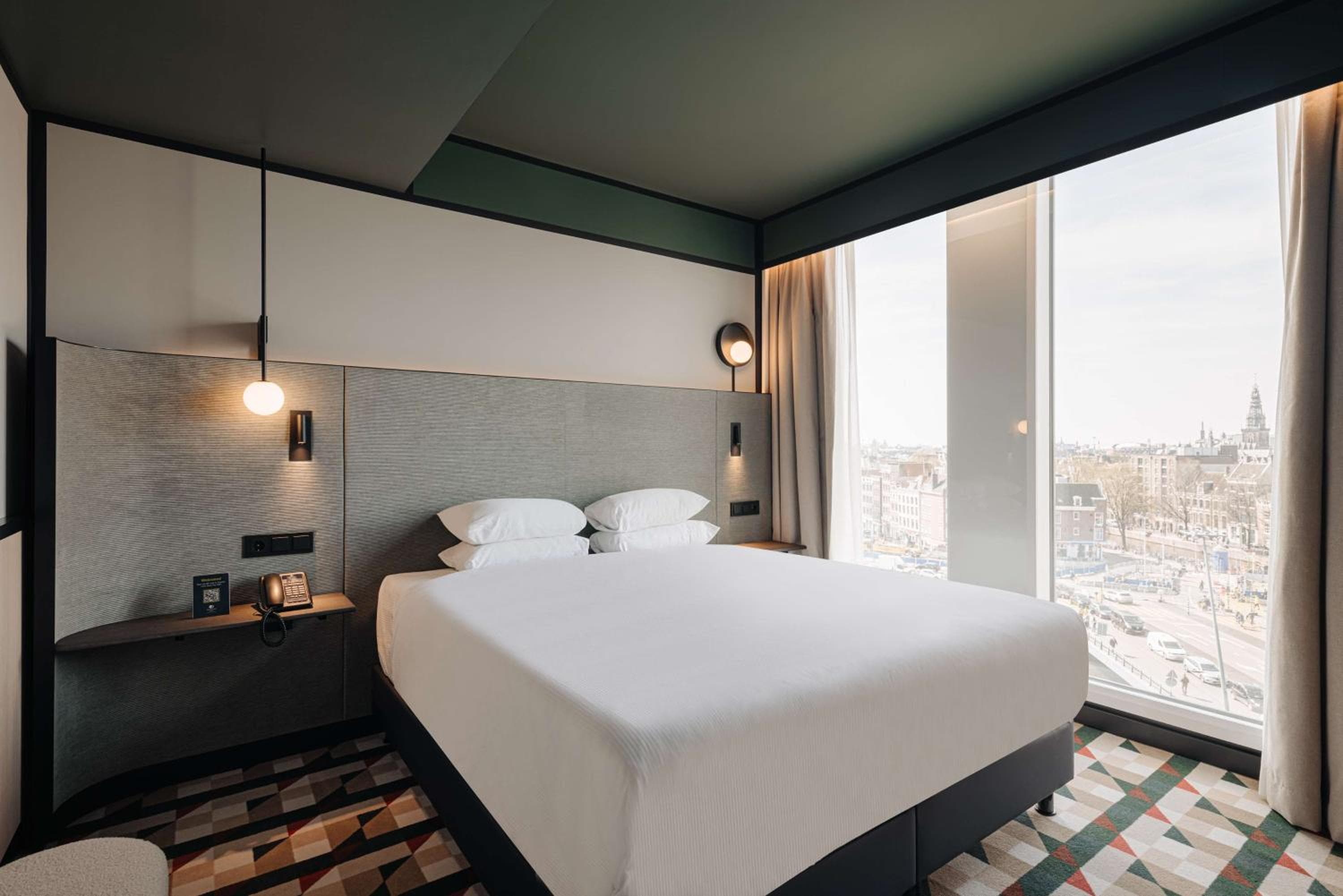DoubleTree by Hilton Ámsterdam Estación Central — 17