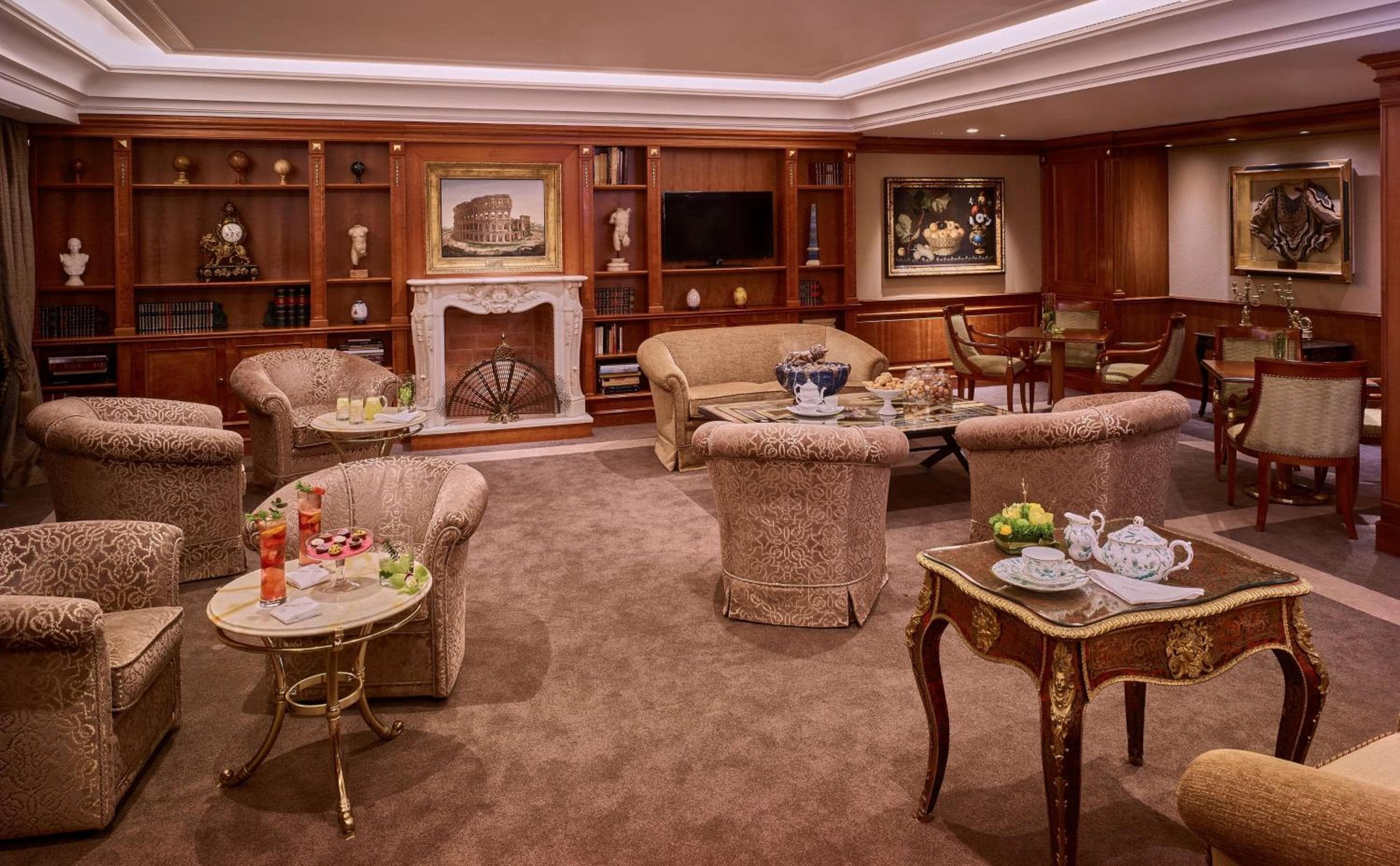 Rome Cavalieri, A Waldorf Astoria Hotel — 12