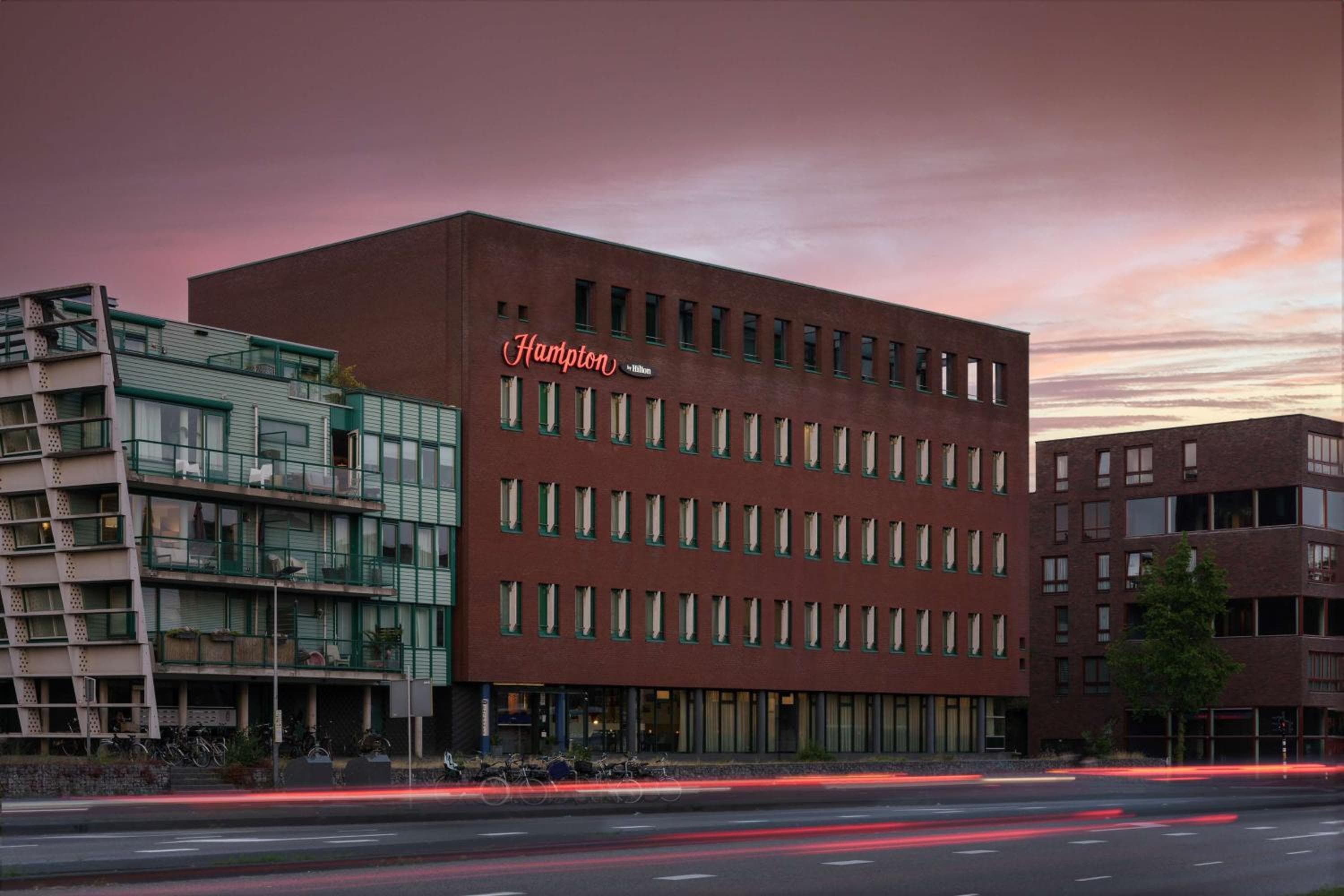 Hampton by Hilton Amsterdam Centre East — 1