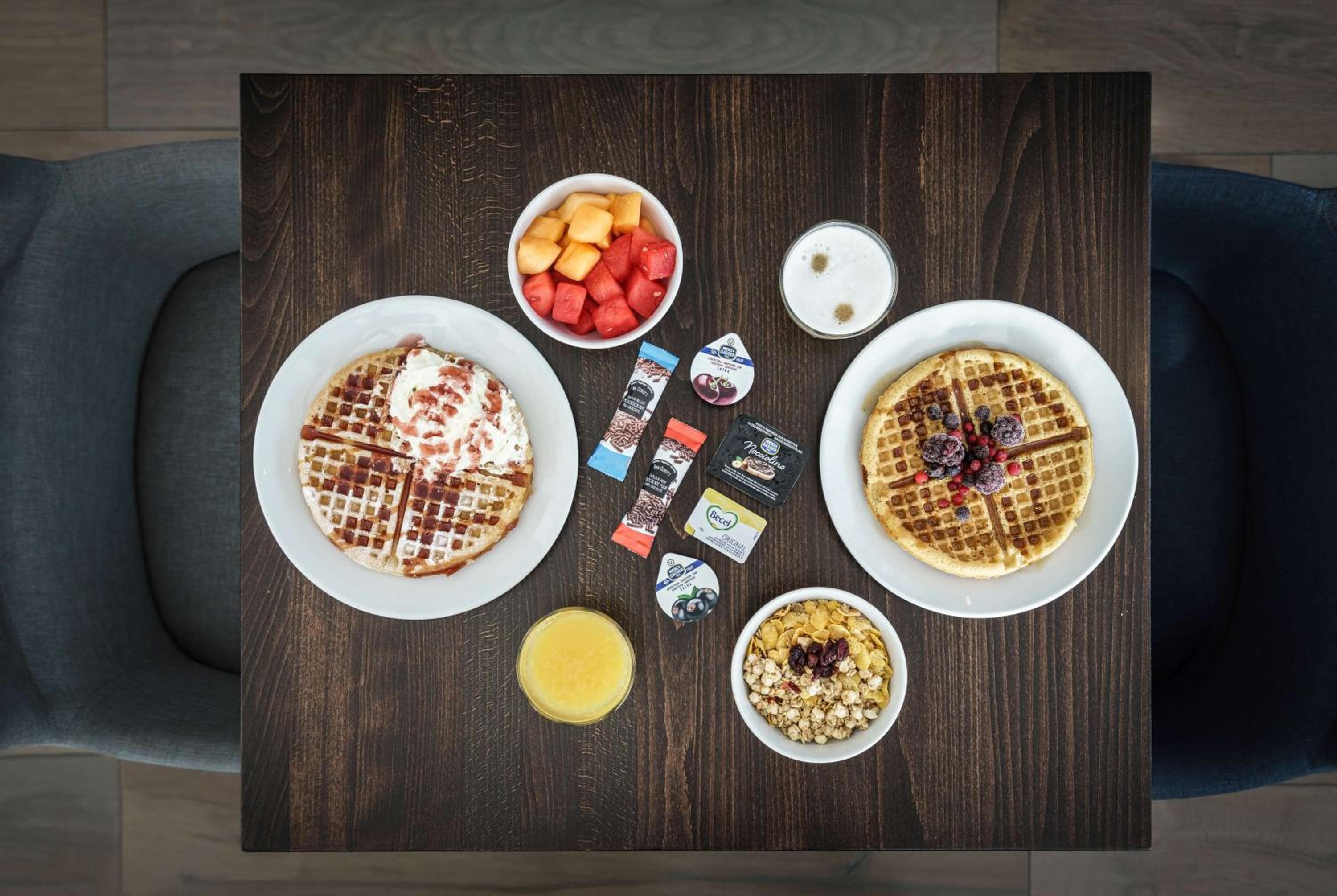 Hampton by Hilton Amsterdam Centre East — 7