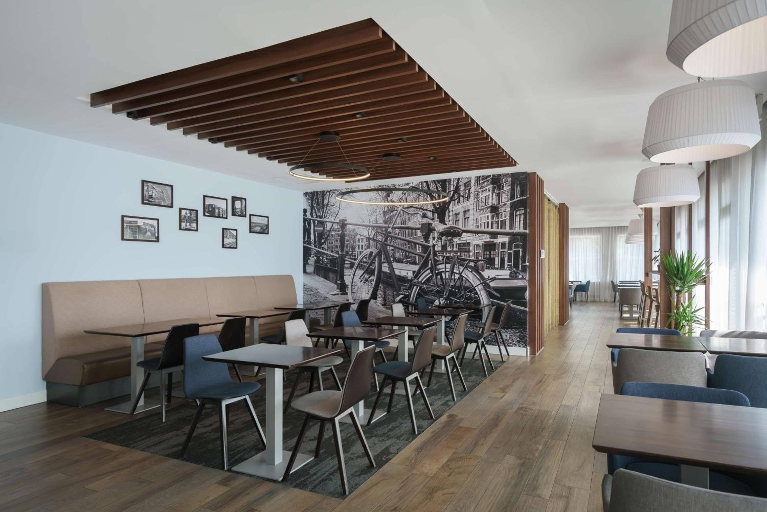 Hampton by Hilton Amsterdam Centre East — 30