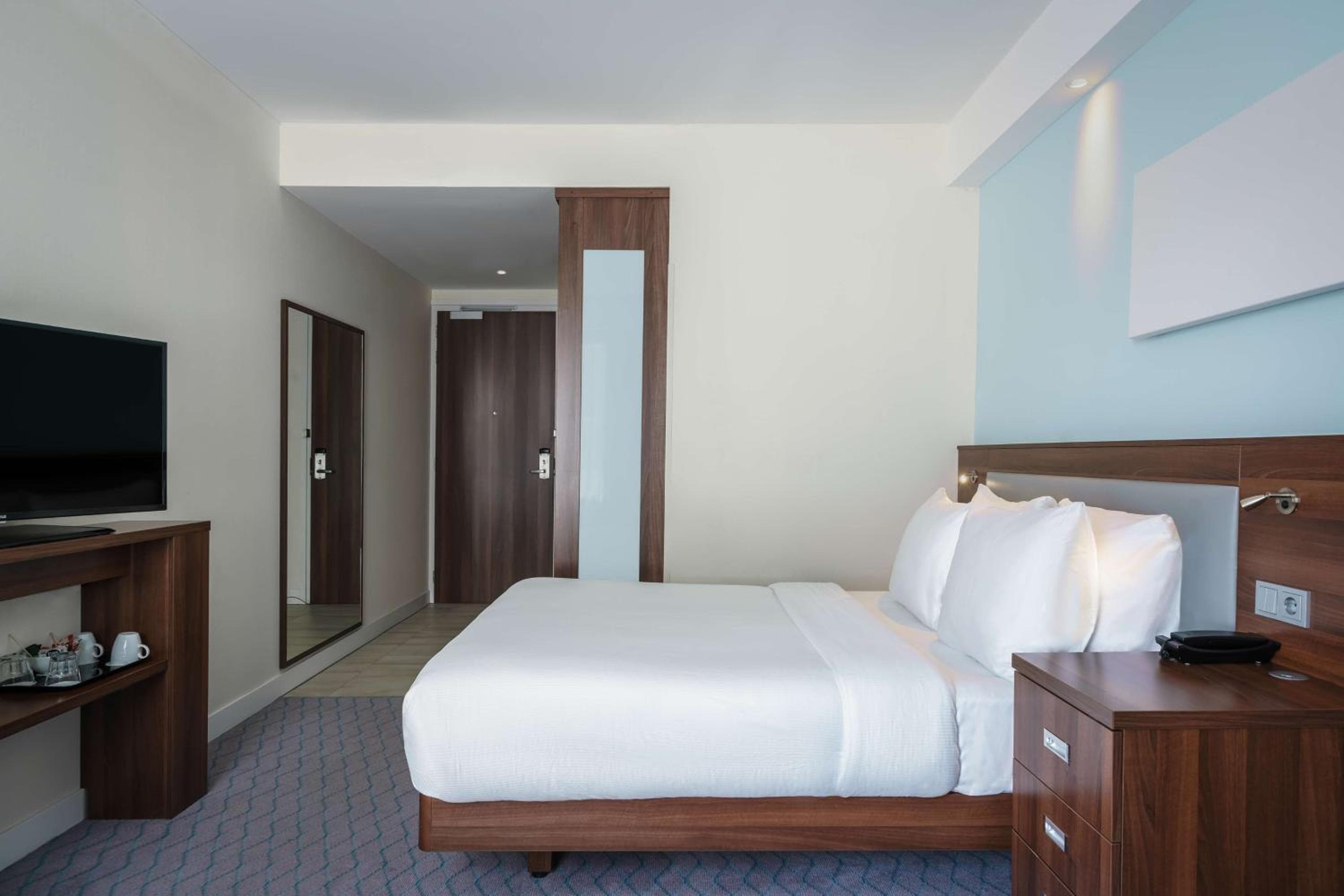 Hampton by Hilton Amsterdam Centre East — 16