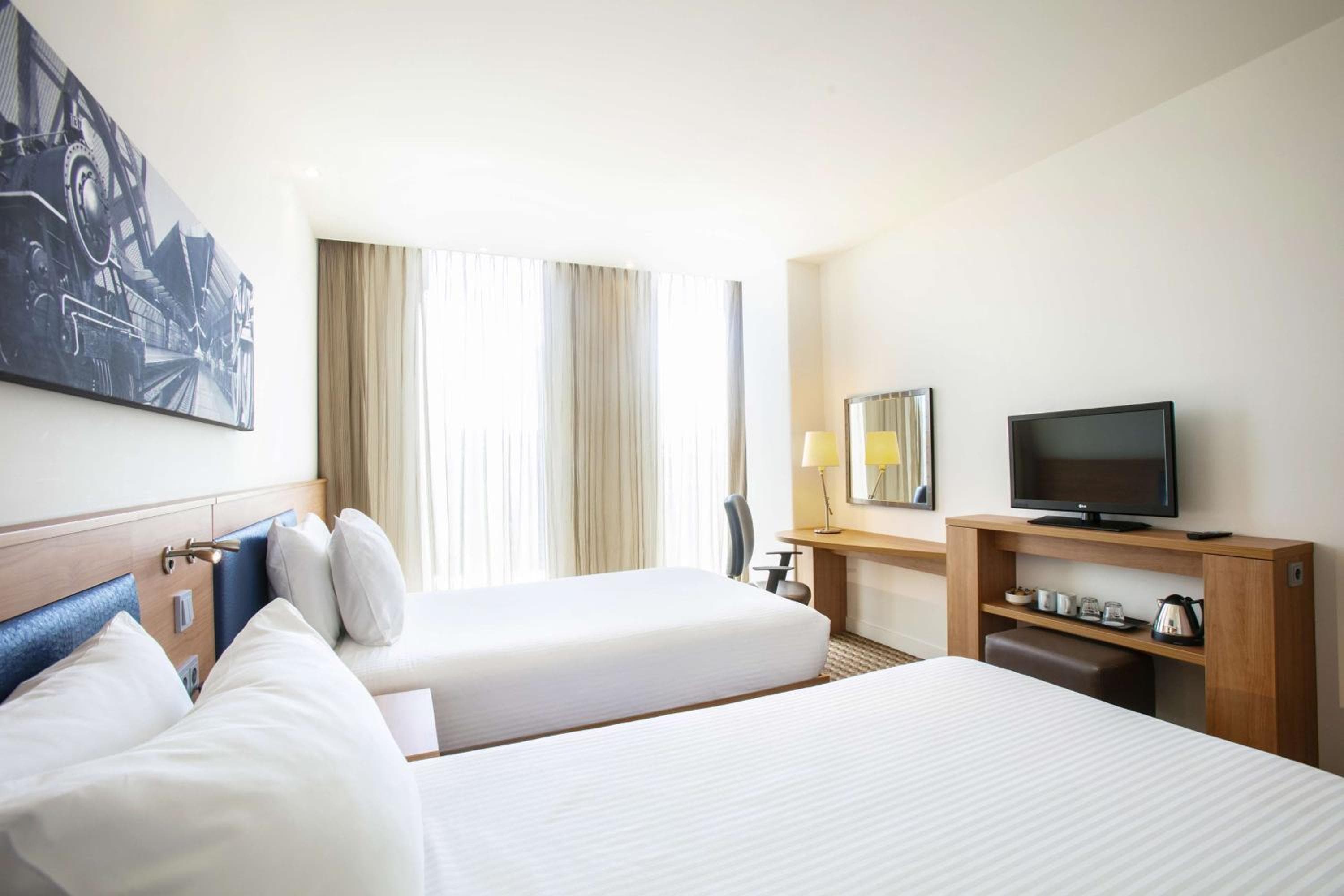 Hampton By Hilton Amsterdam Arena Boulevard — 7