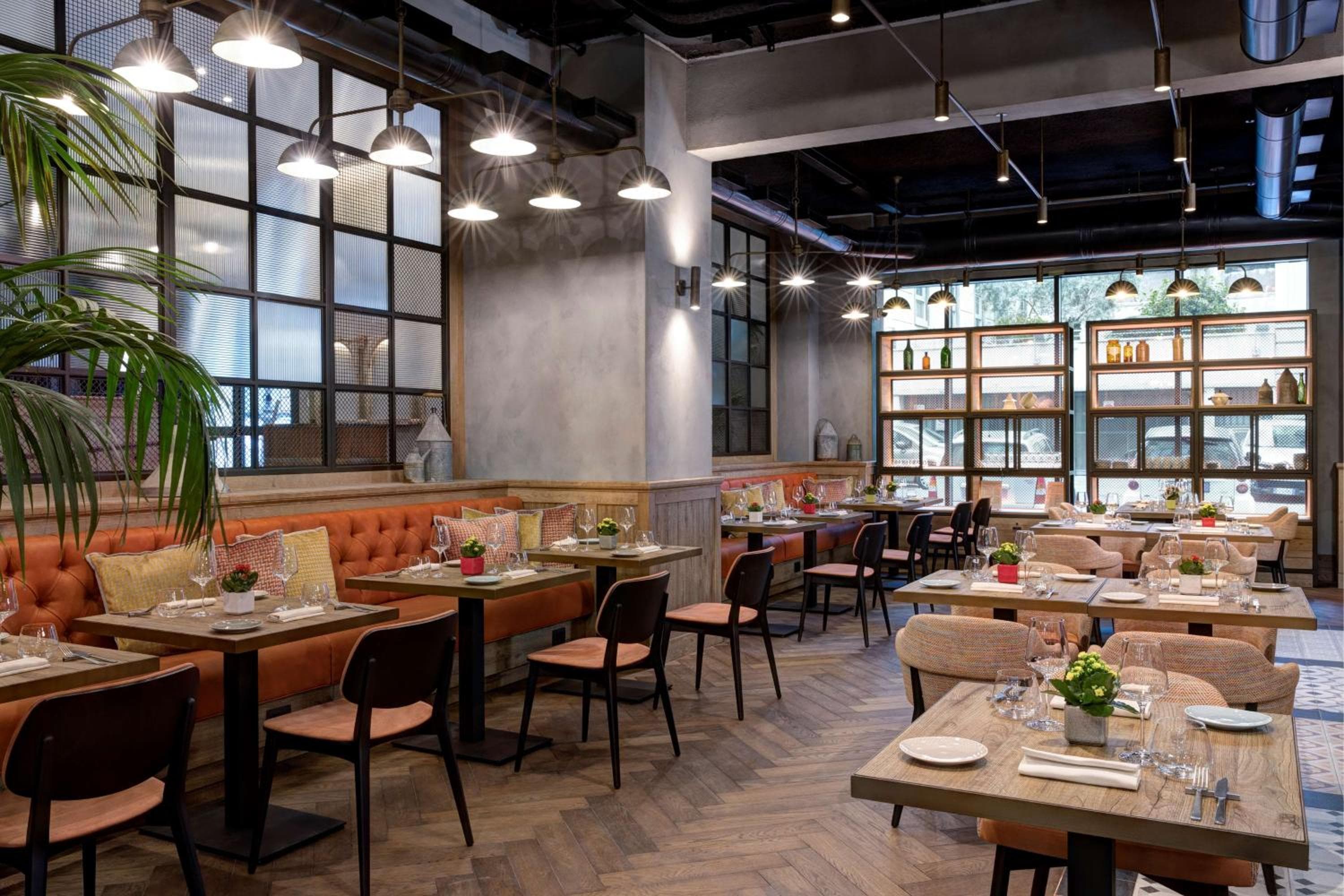 DoubleTree By Hilton Rome Monti — 16