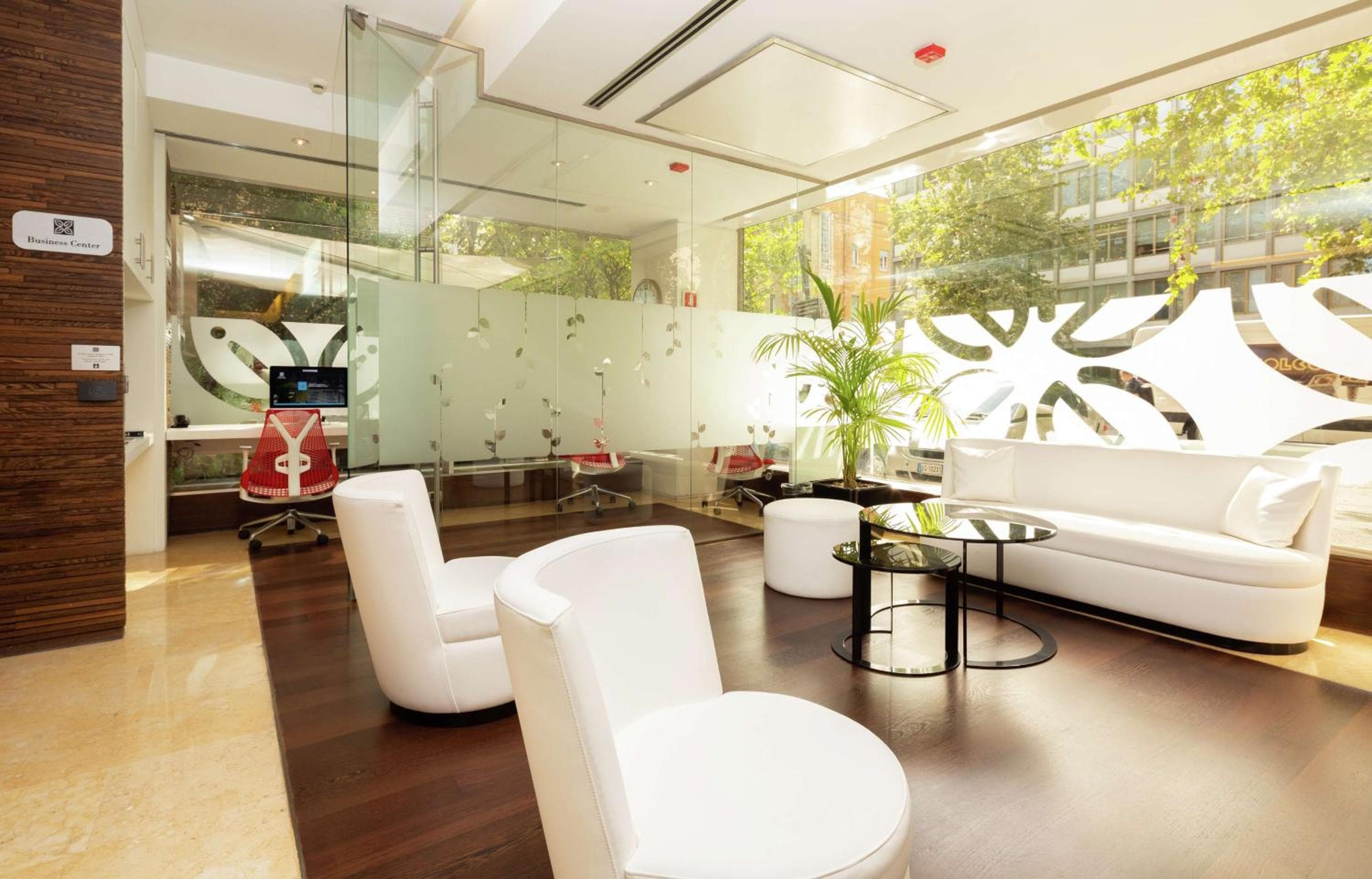 Hilton Garden Inn Roma Claridge — 2