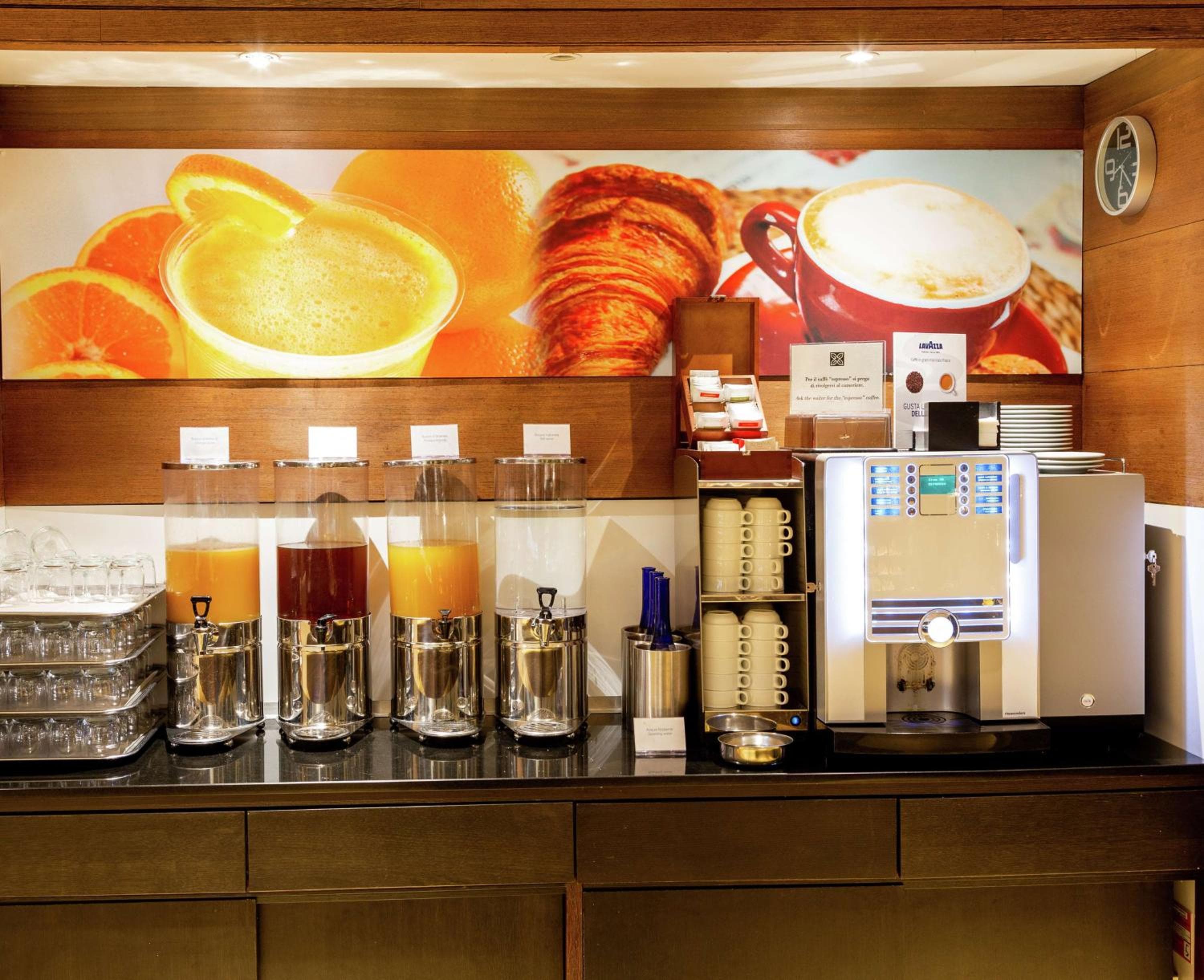 Hilton Garden Inn Roma Claridge — 16