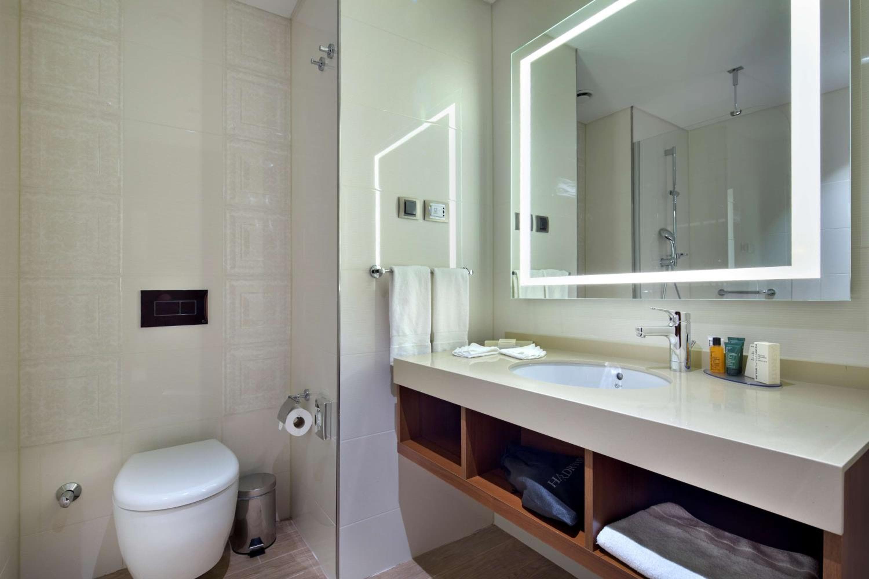 Hilton Garden Inn Istanbul Beylikduzu — 24