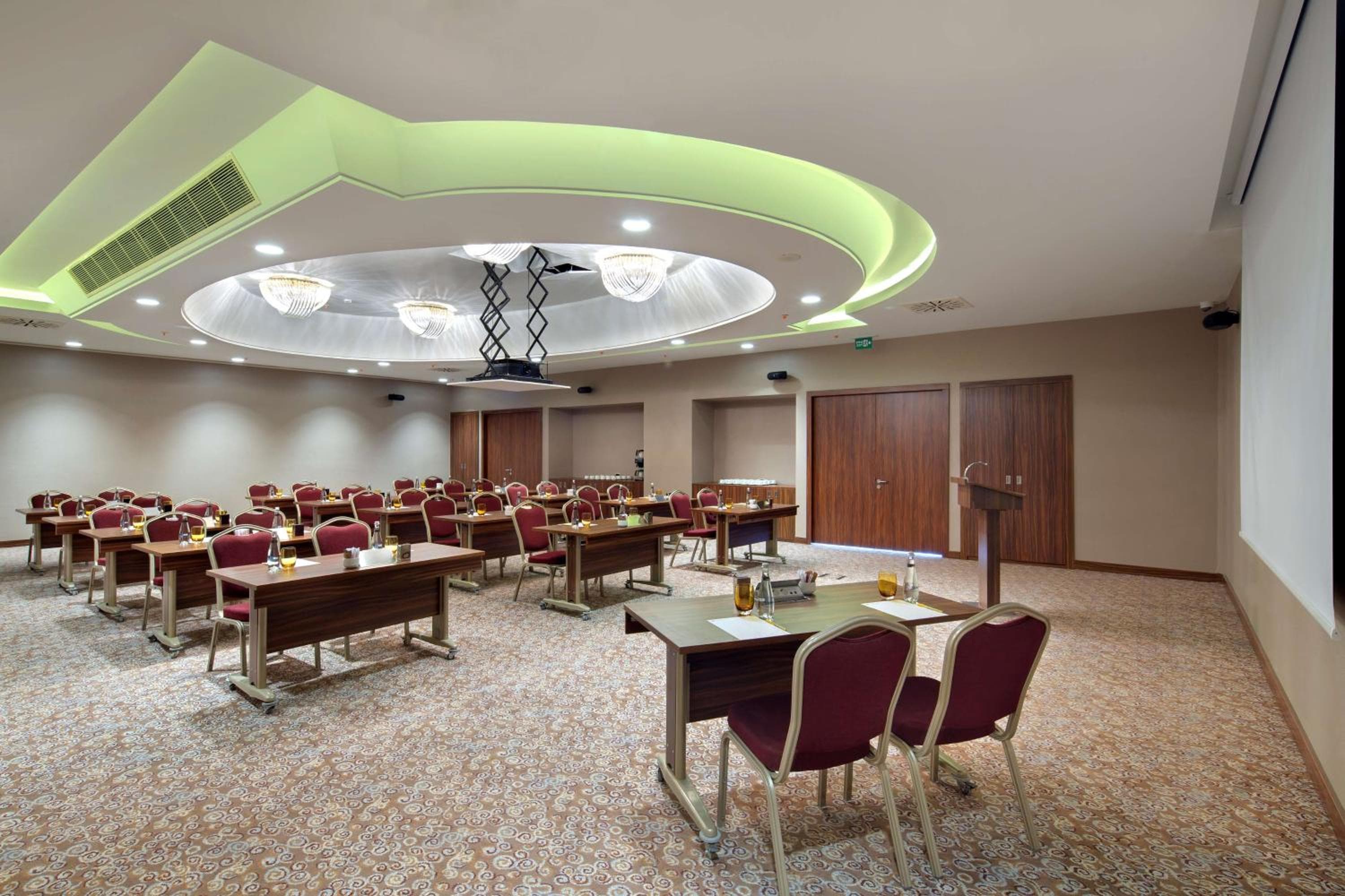 Hilton Garden Inn Istanbul Beylikduzu — 25