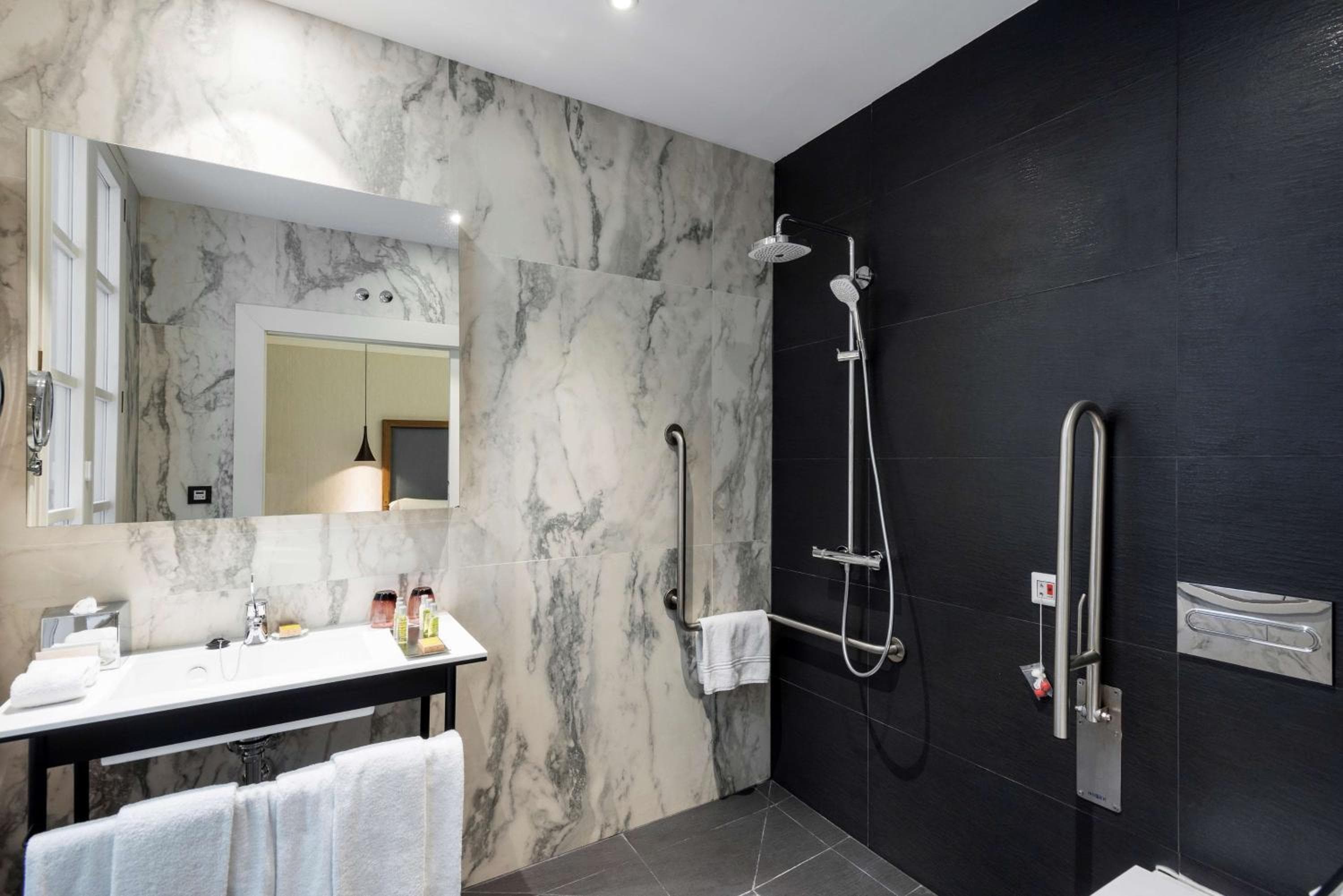 DoubleTree by Hilton Madrid-Prado — 19