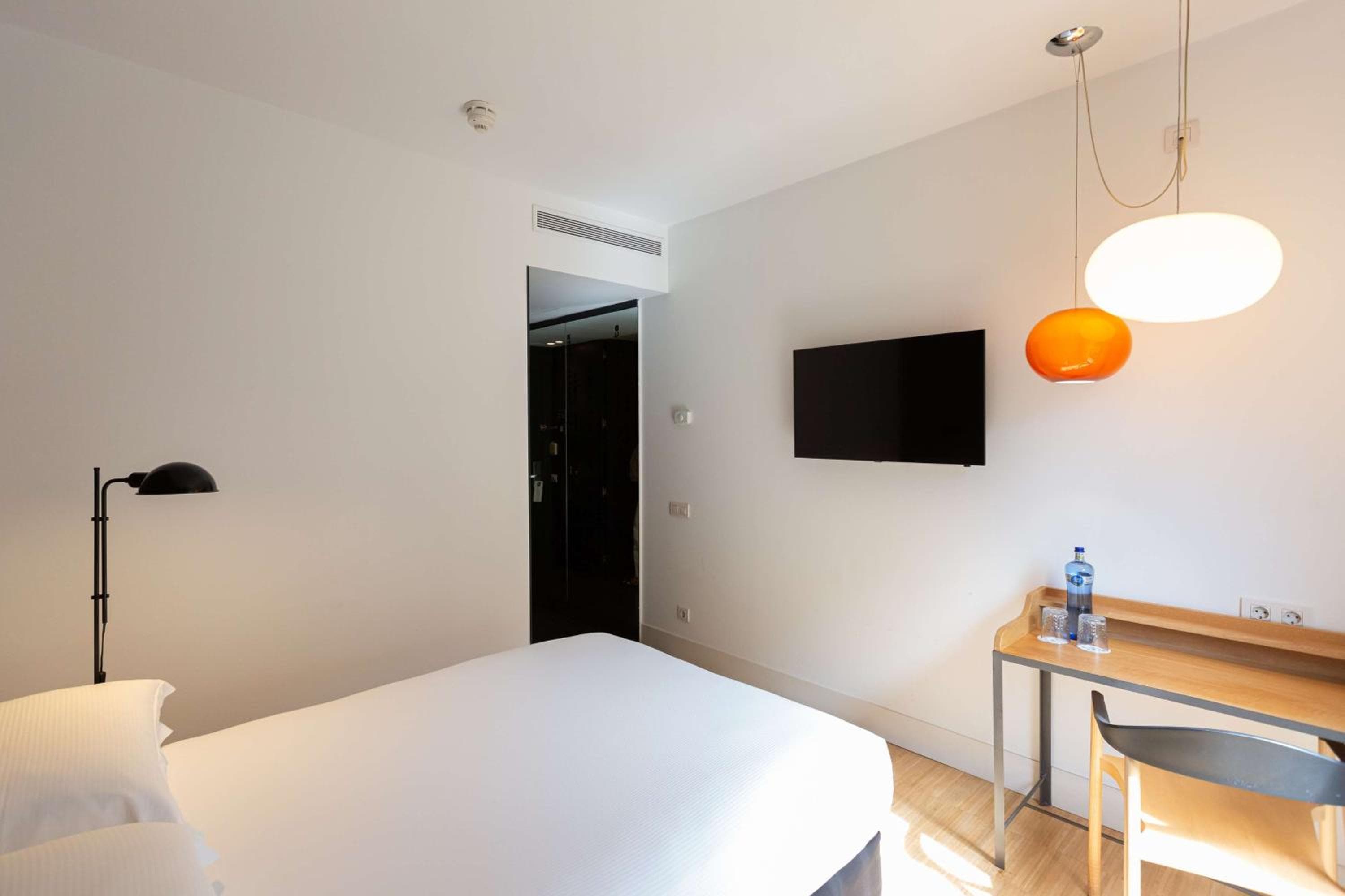 Alexandra Barcelona Hotel, Curio Collection by Hilton — 29