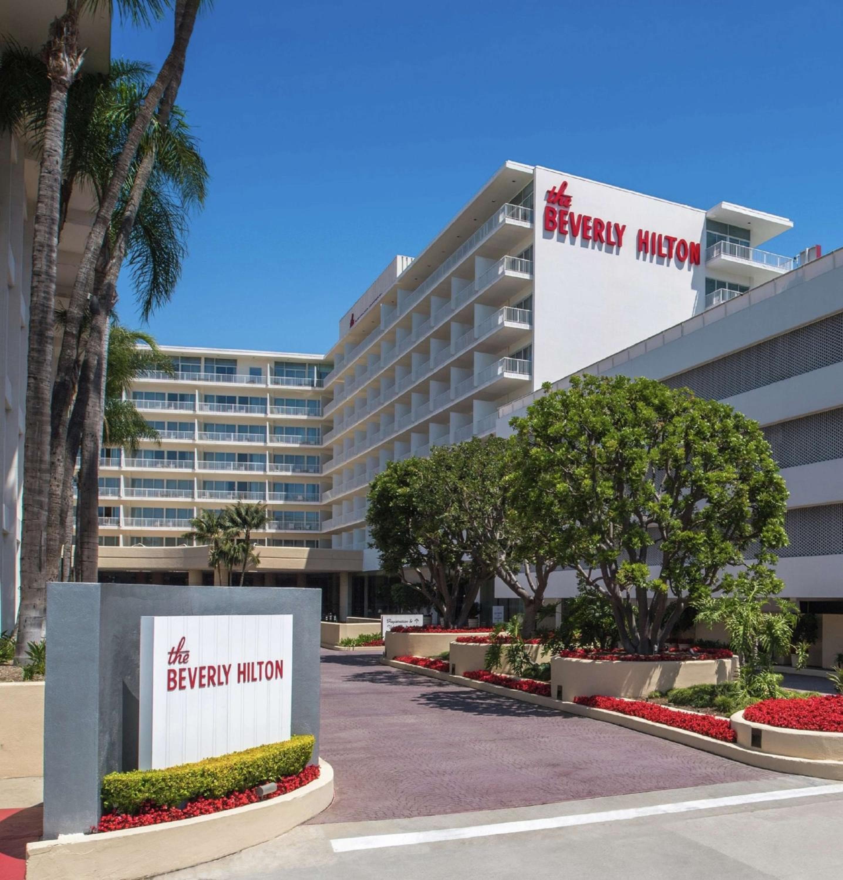Il Beverly Hilton — 4