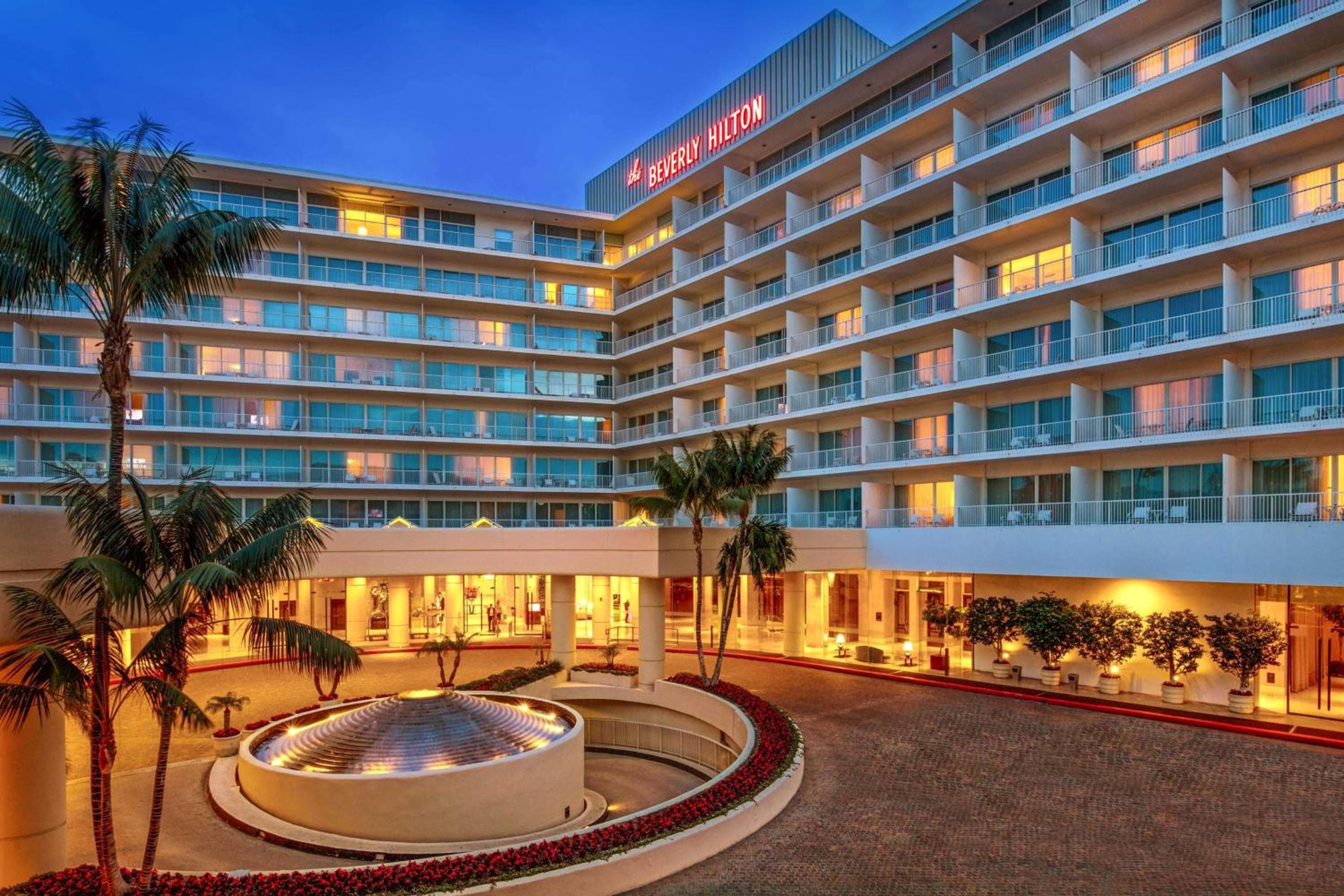Il Beverly Hilton — 5