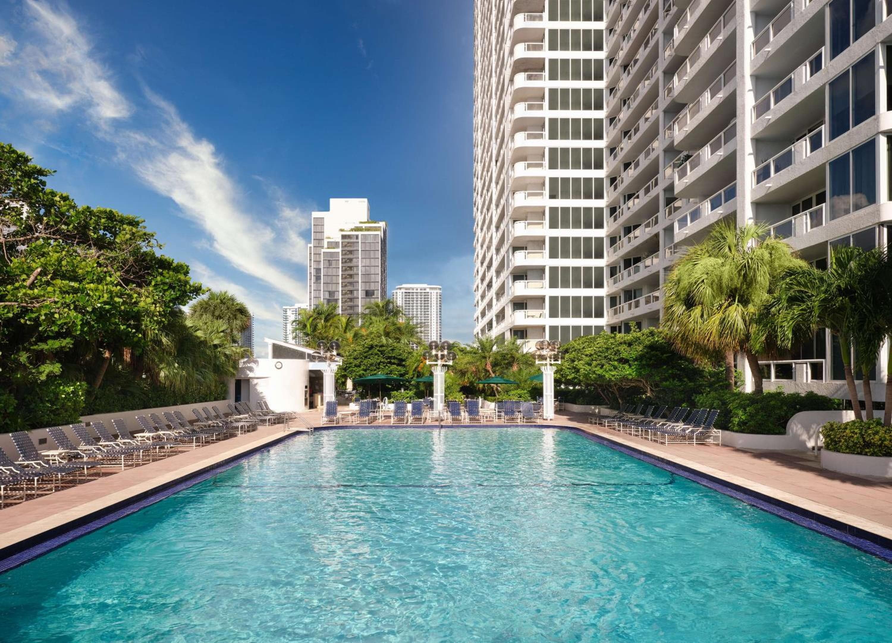 DoubleTree by Hilton Großhotel Biscayne Bay — 9