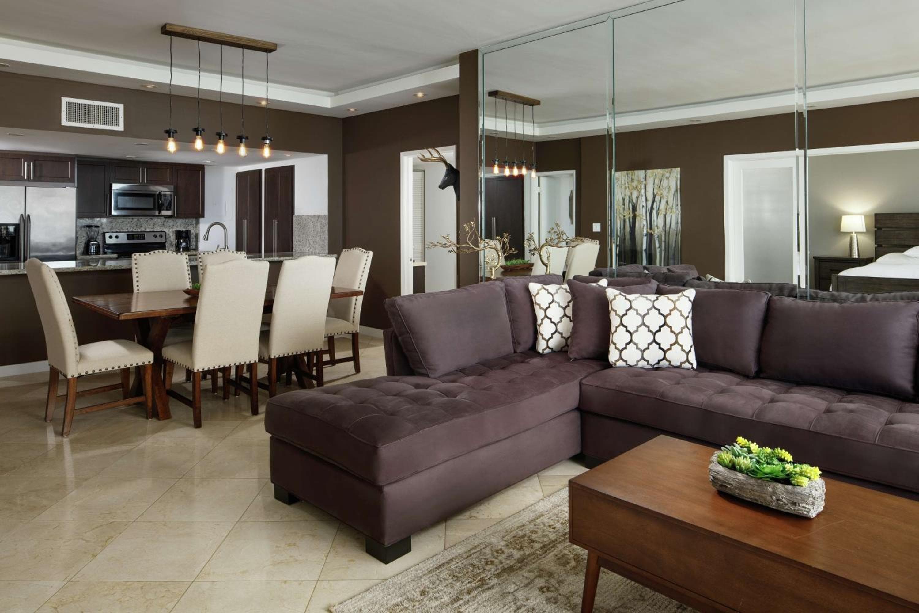 DoubleTree by Hilton Grand Hotel Biscayne Bay — 6
