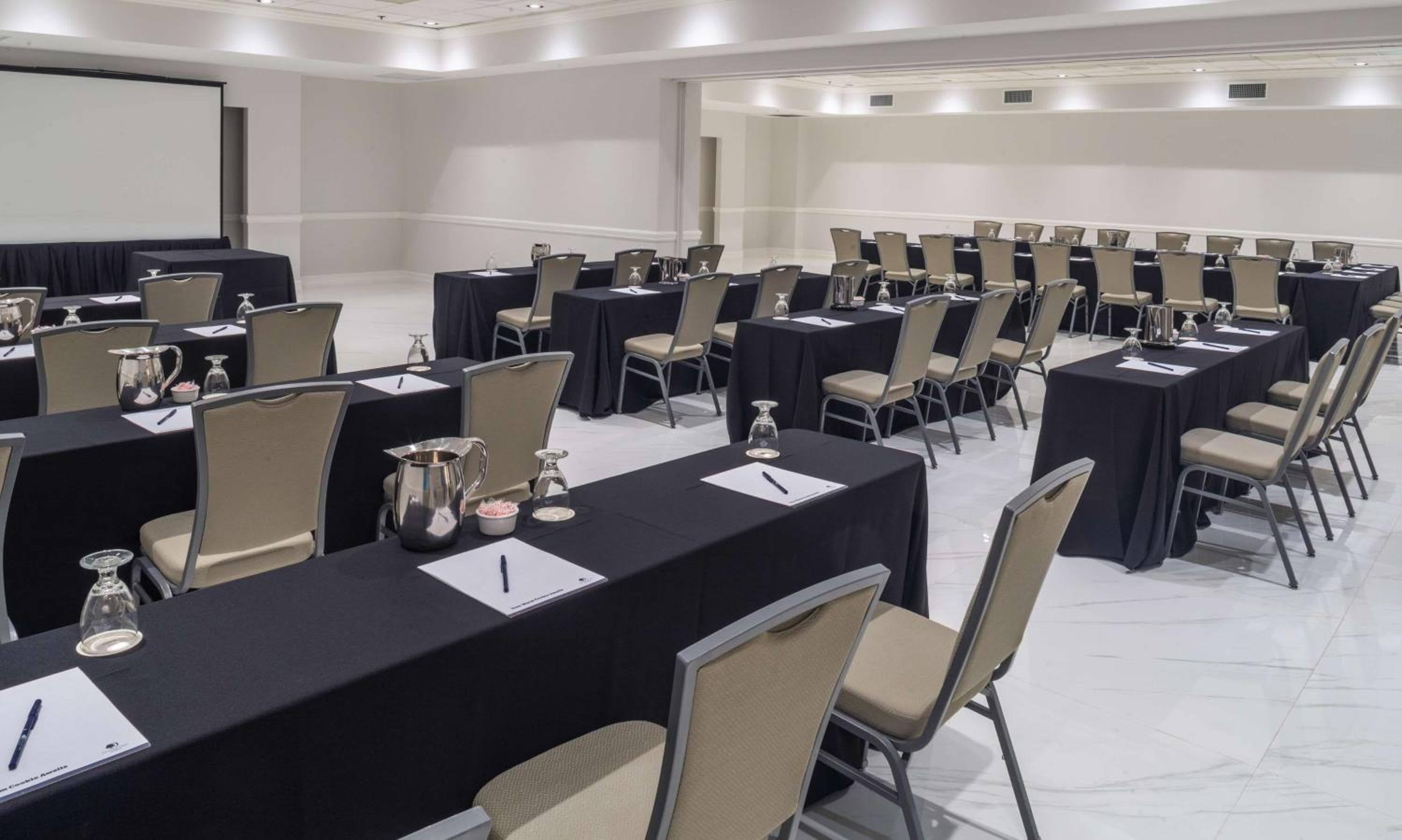 DoubleTree by Hilton Grand Hotel Biscayne Bay — 19