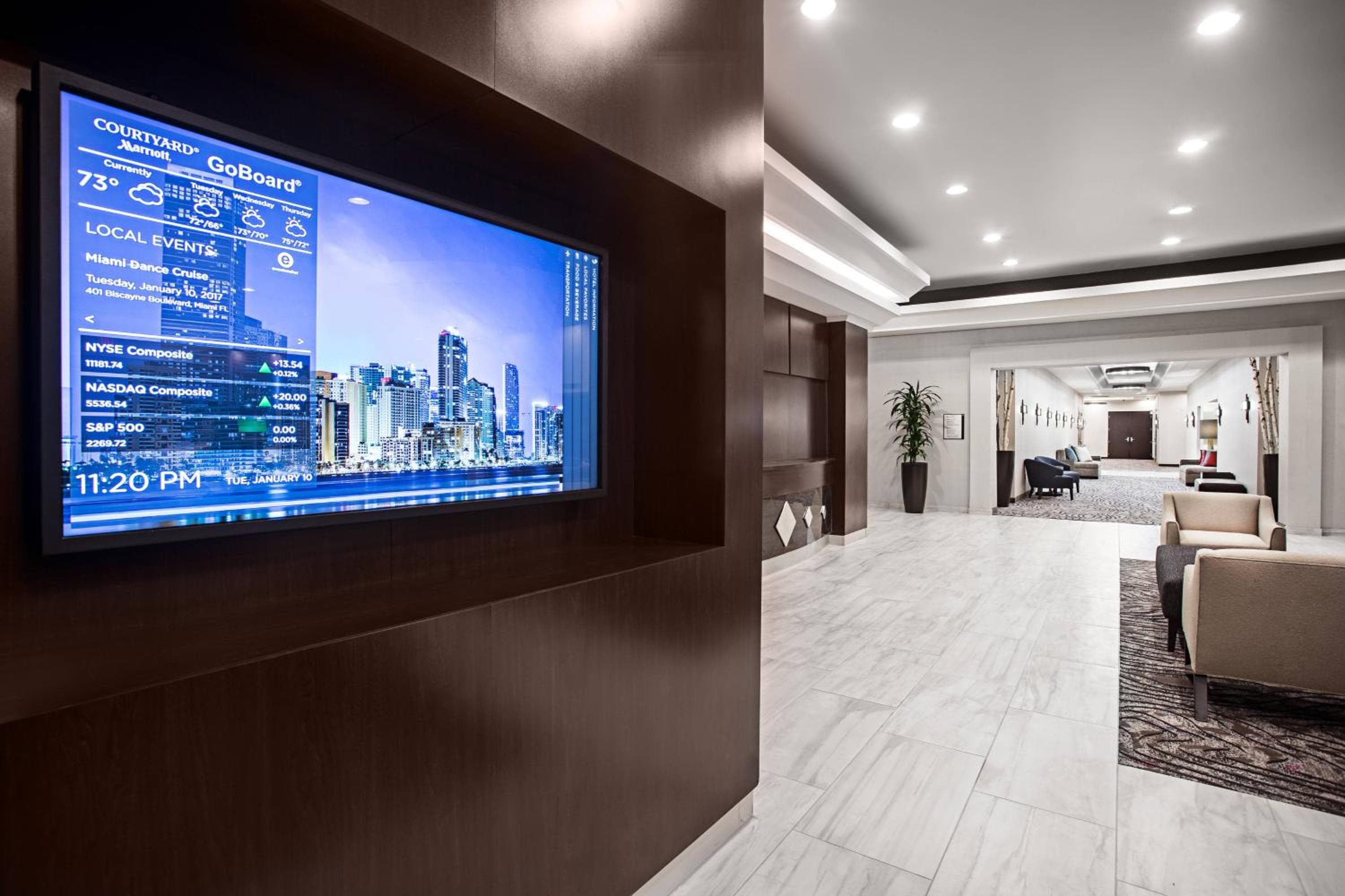 Courtyard Miami Downtown Brickell Area — 23
