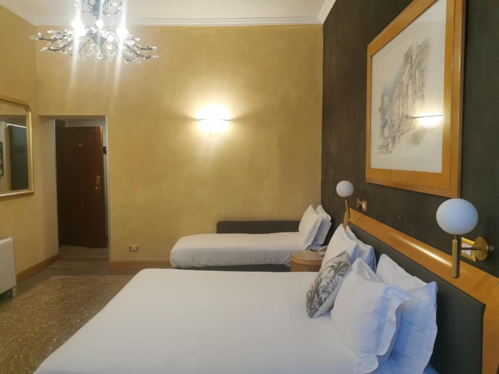 Hotel Accademia — 7