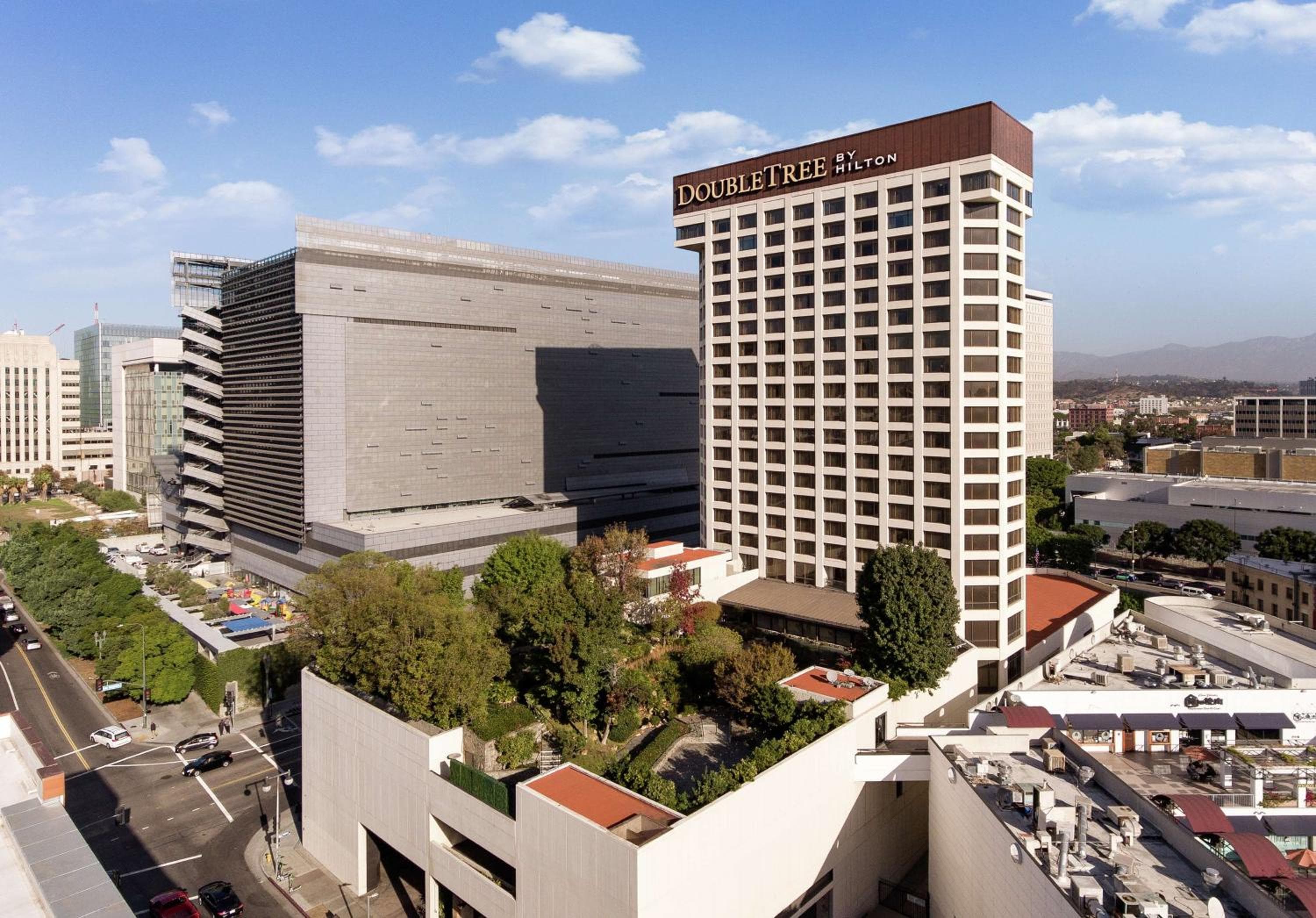 Doubletree by Hilton Los Angeles Downtown — 3