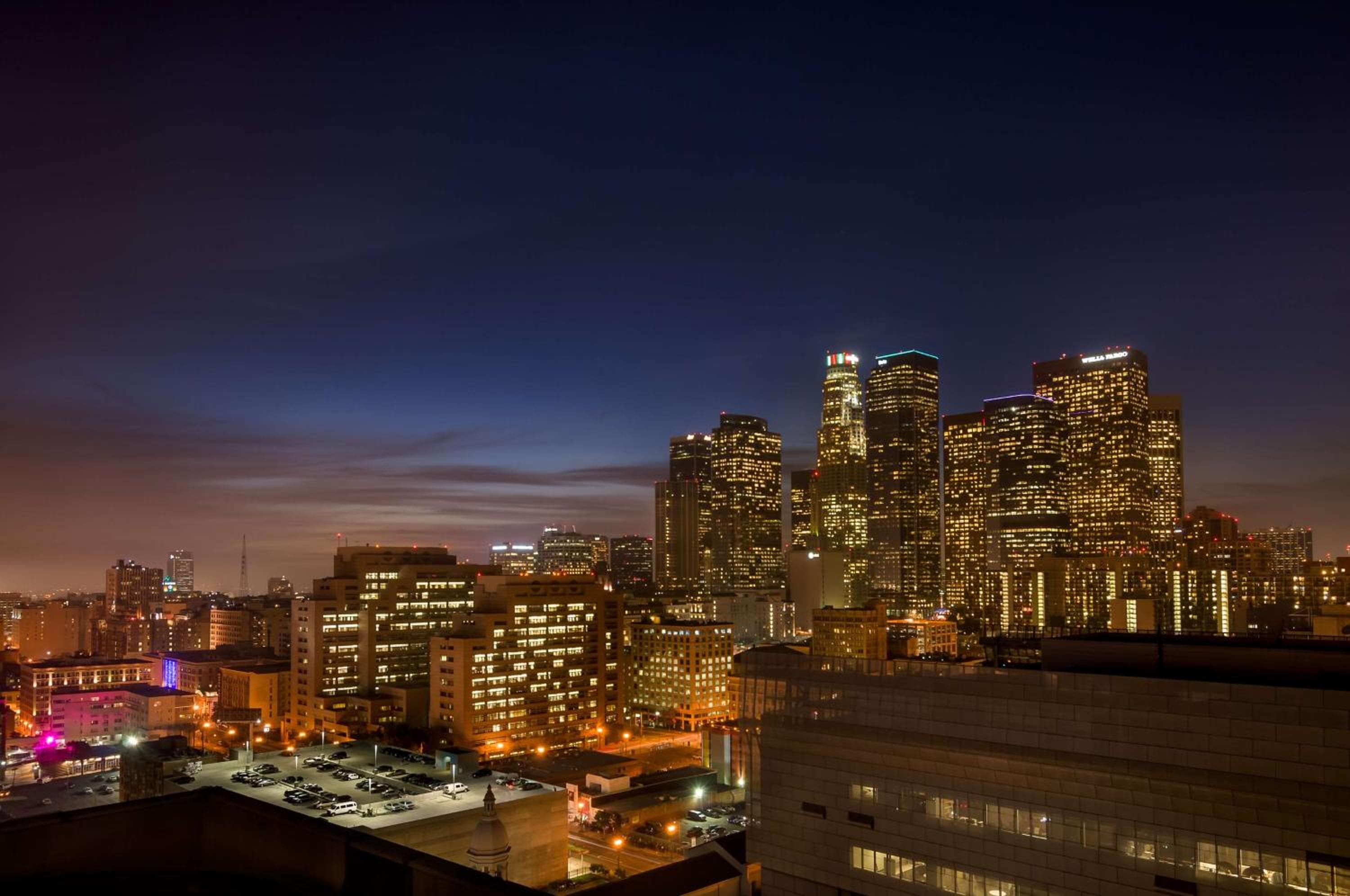Doubletree by Hilton Los Angeles Downtown — 11