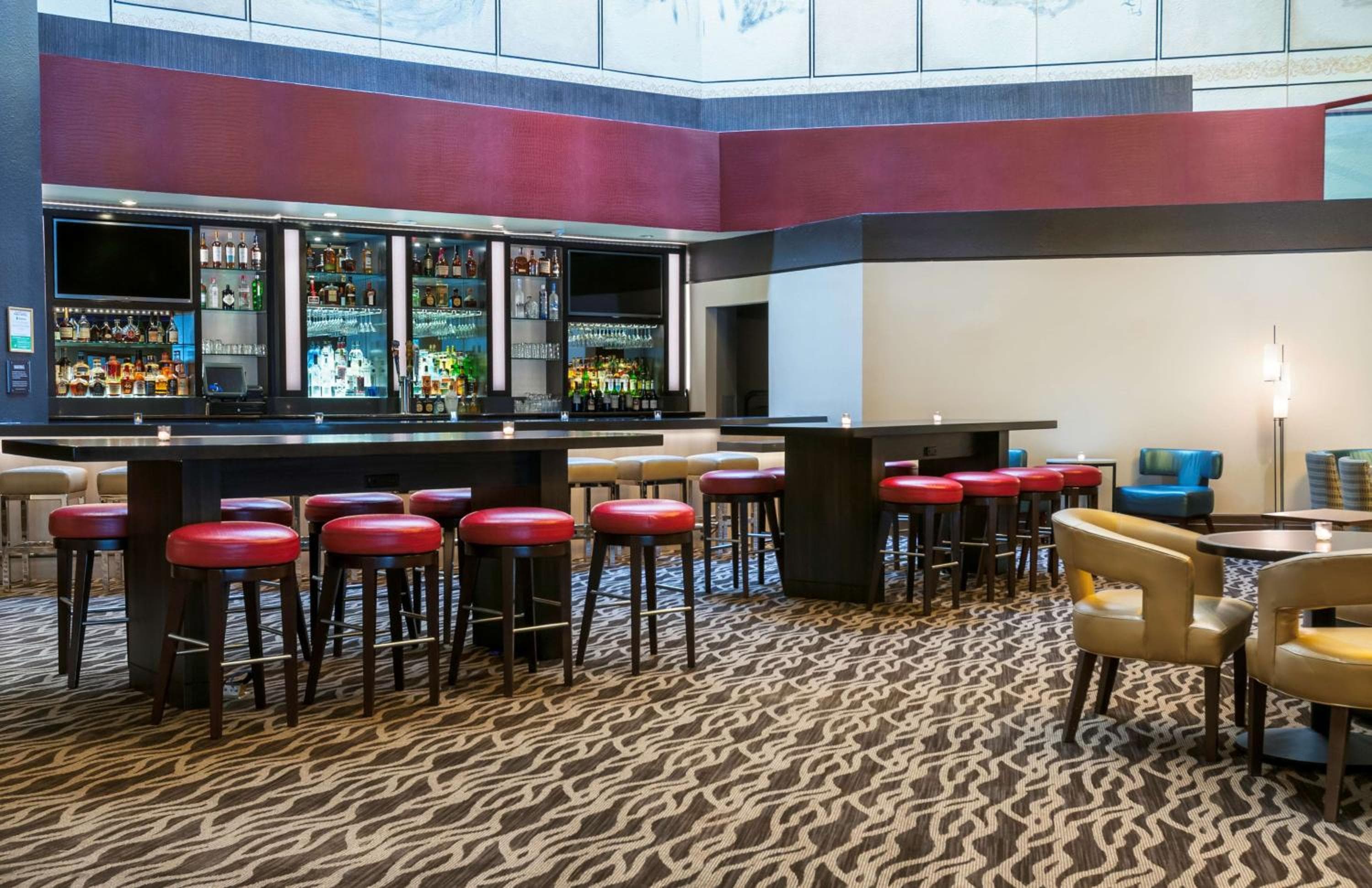 Doubletree by Hilton Los Angeles Downtown — 17