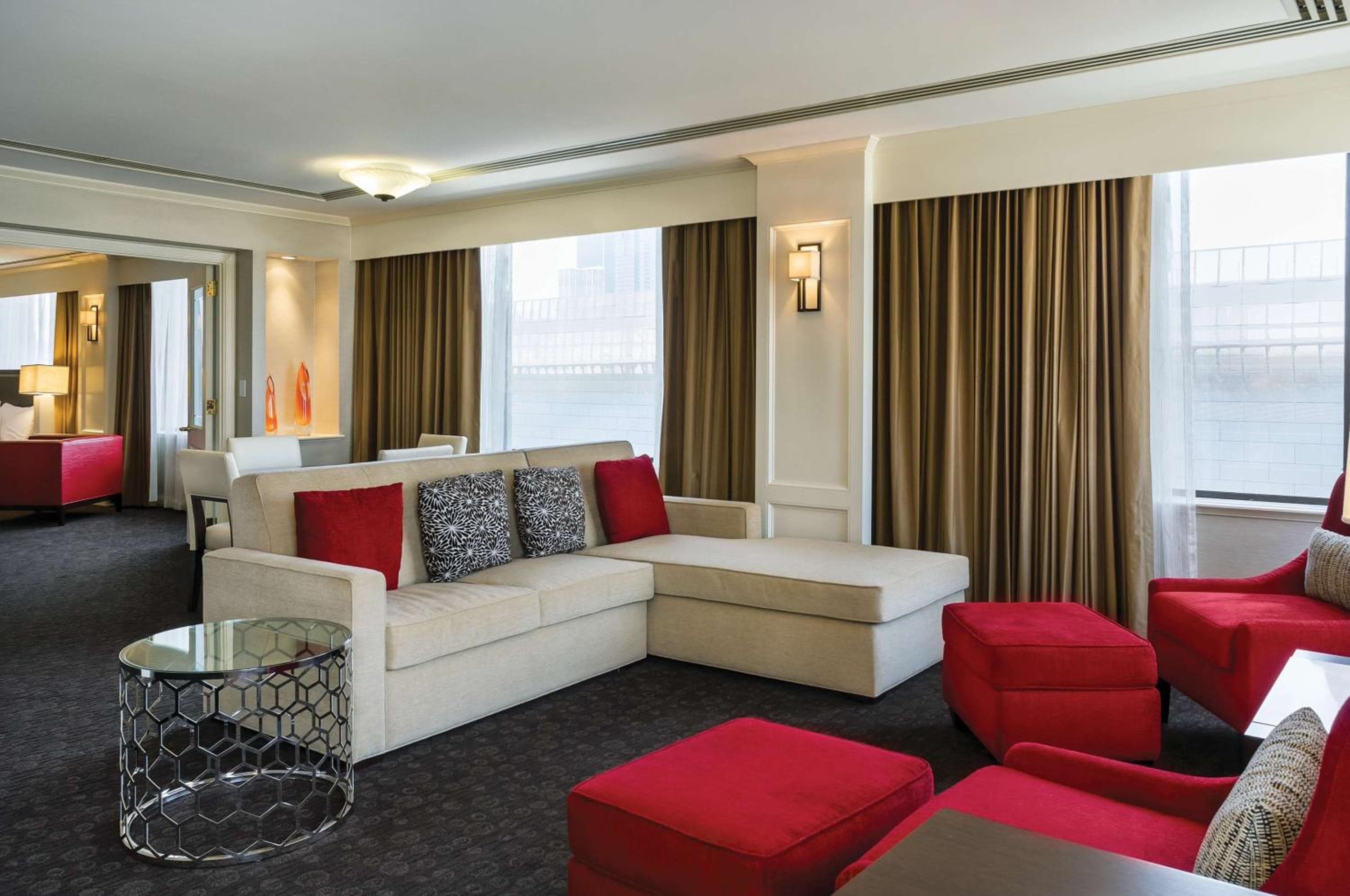Doubletree by Hilton Los Angeles Downtown — 28