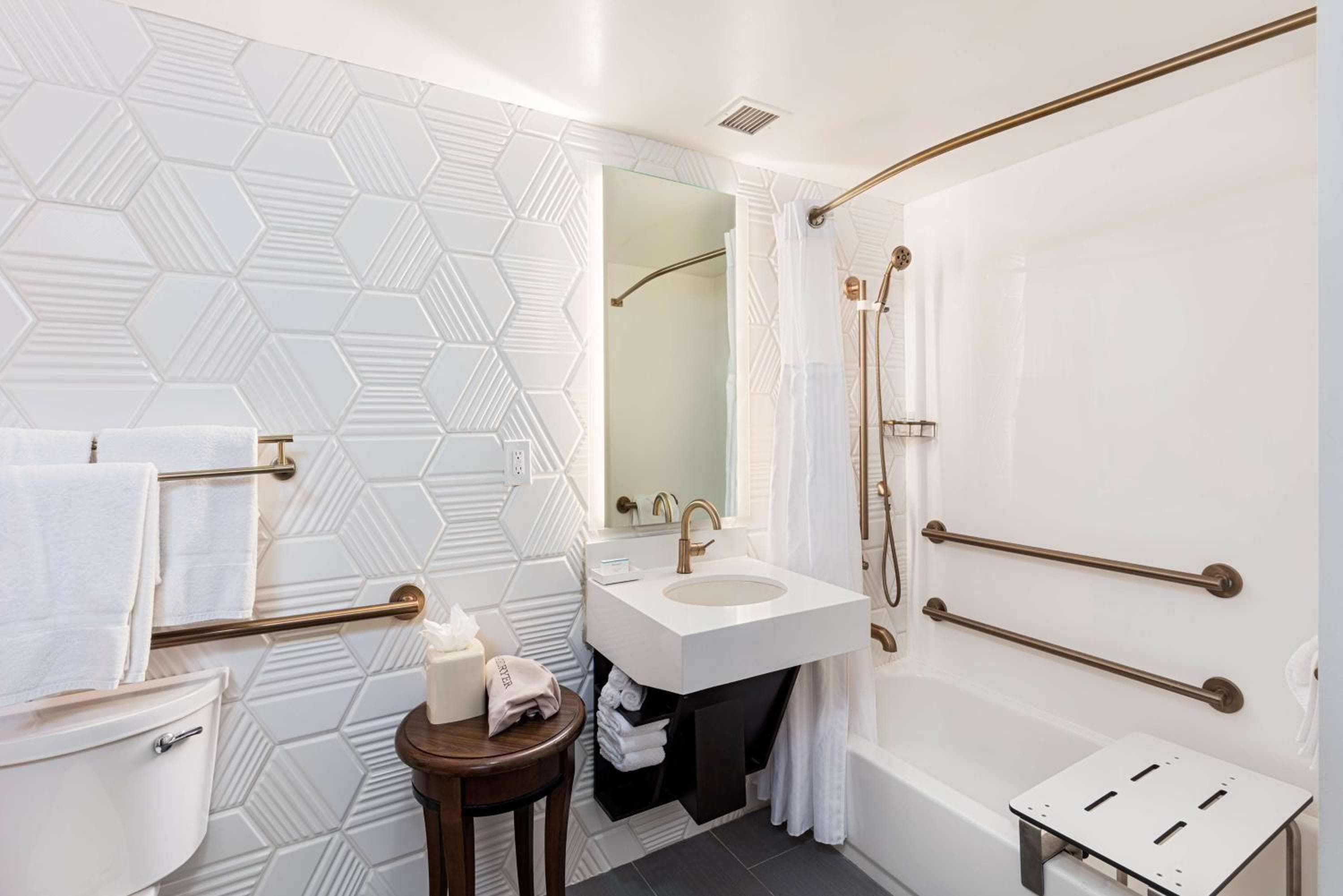 Hilton Garden Inn Los Angeles / Hollywood — 19
