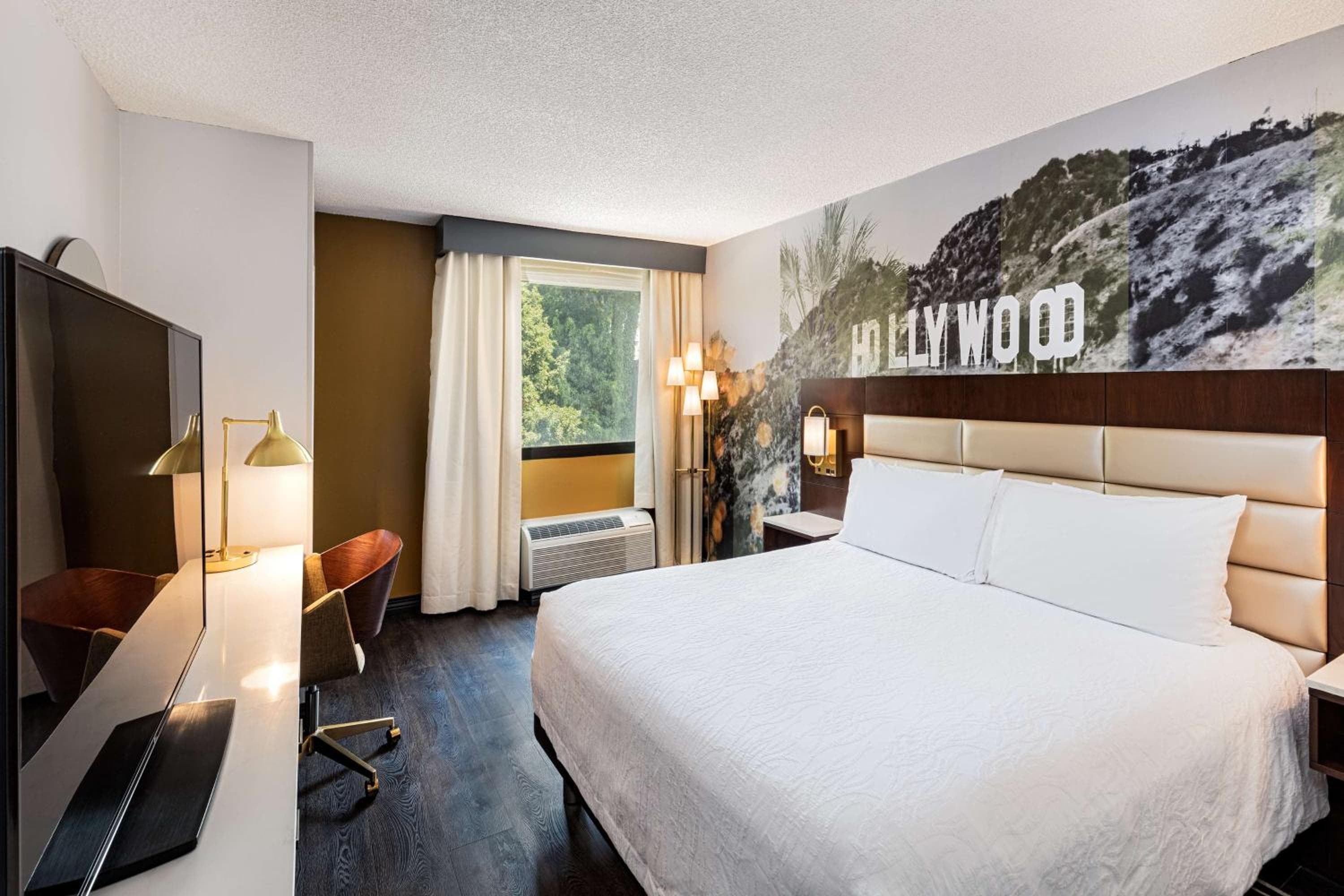 Hilton Garden Inn Los Angeles / Hollywood — 20
