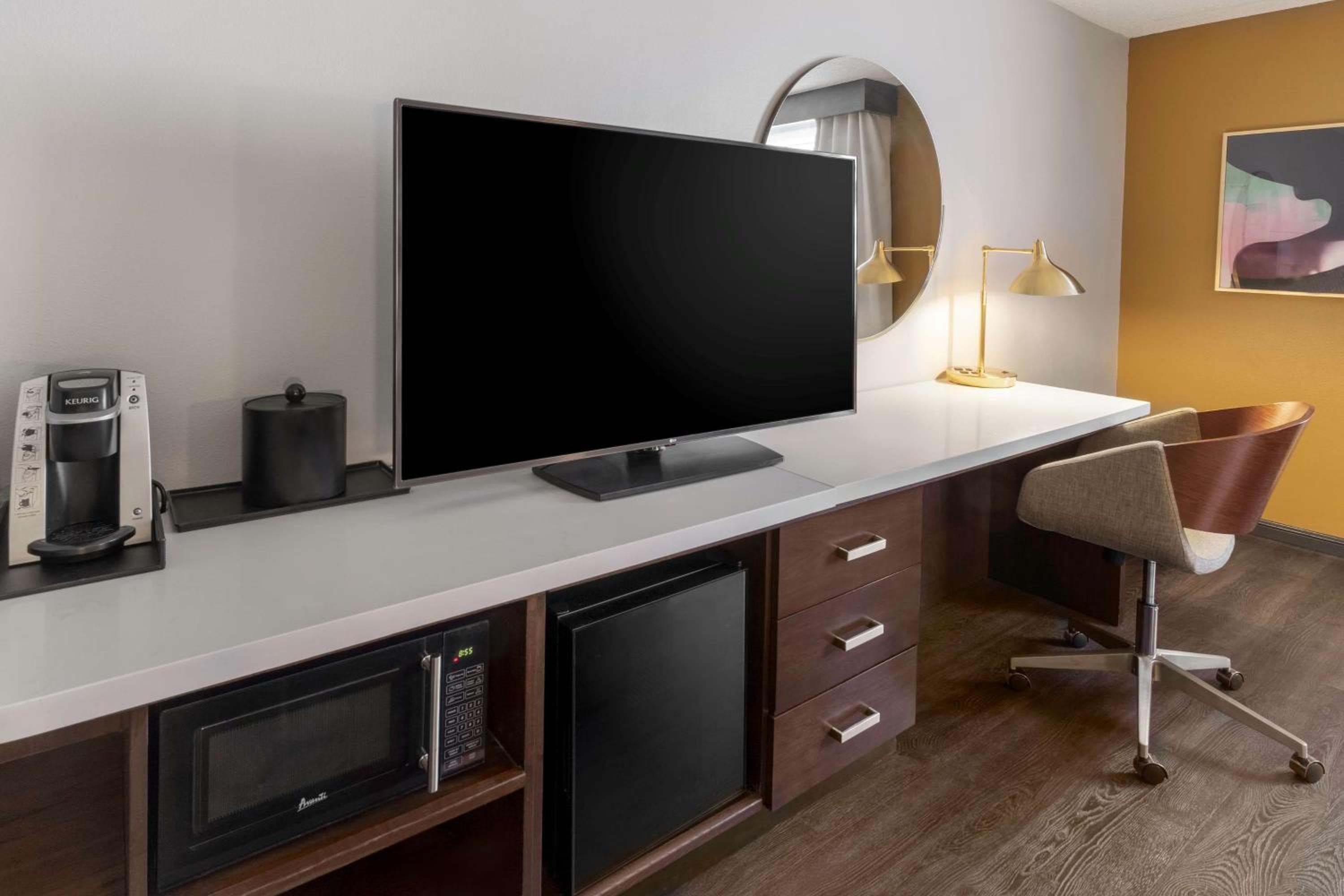 Hilton Garden Inn Los Angeles / Hollywood — 28