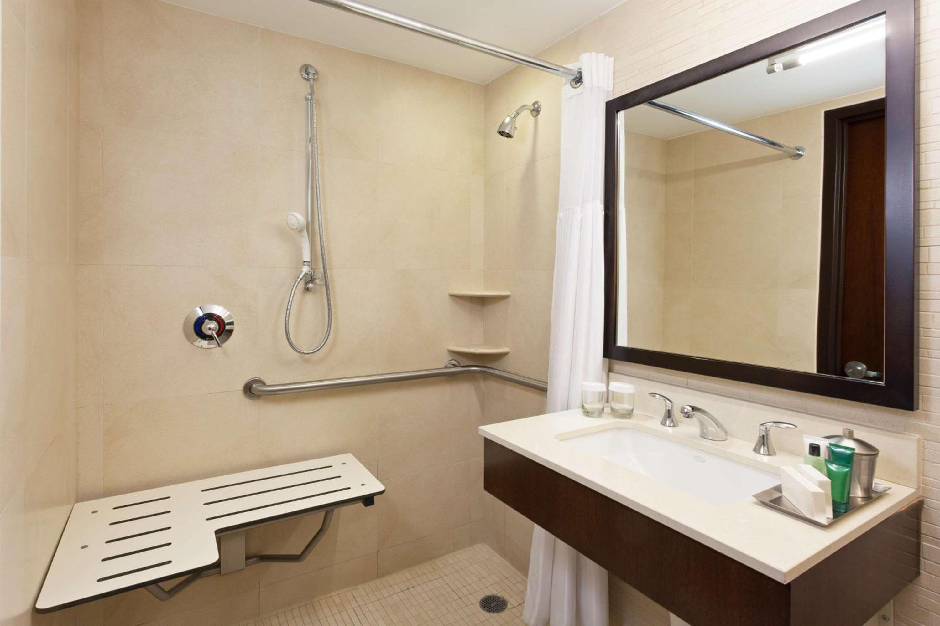 Hilton Distretto della moda di New York — 19