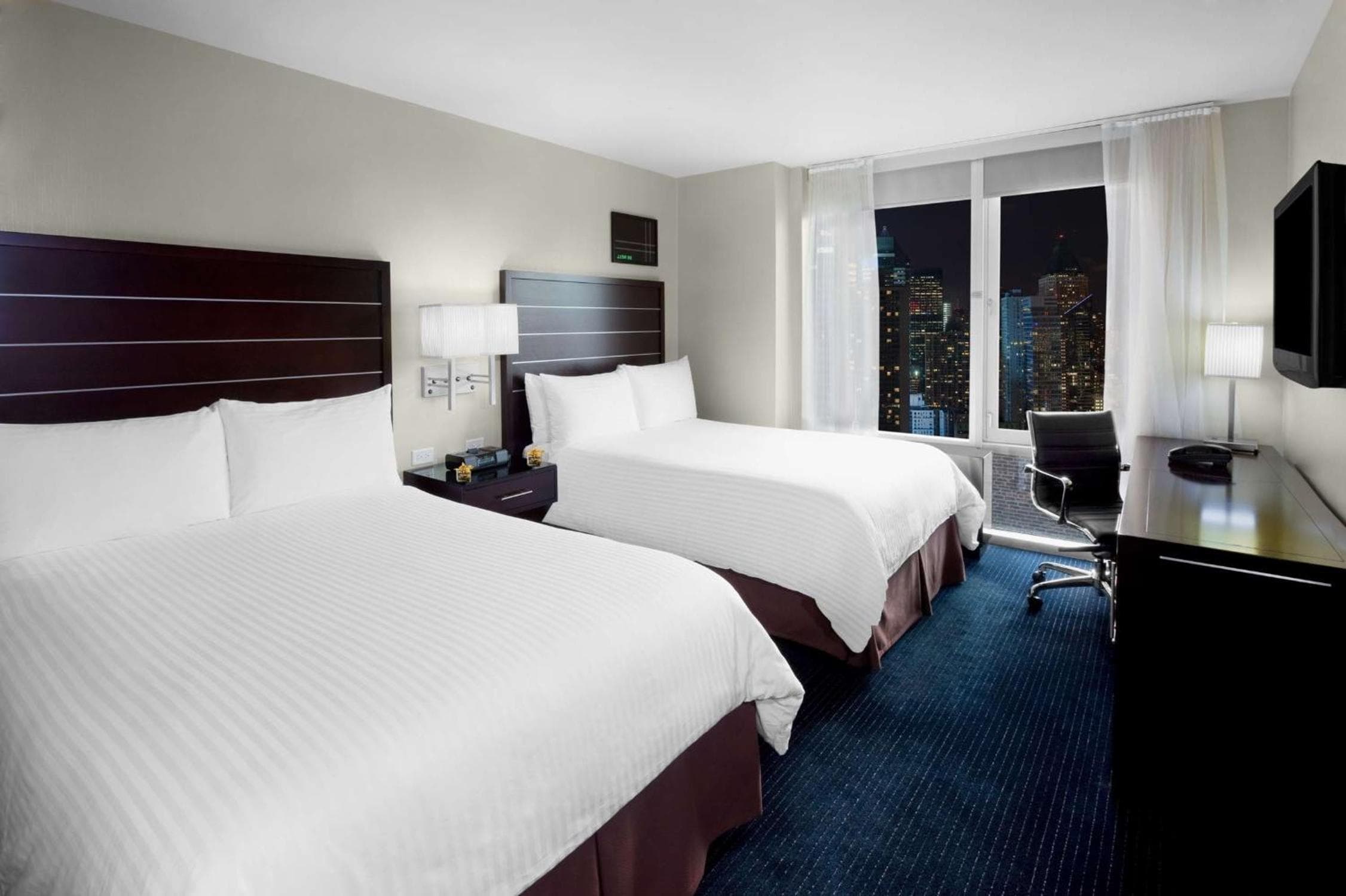 Hilton Distretto della moda di New York — 21