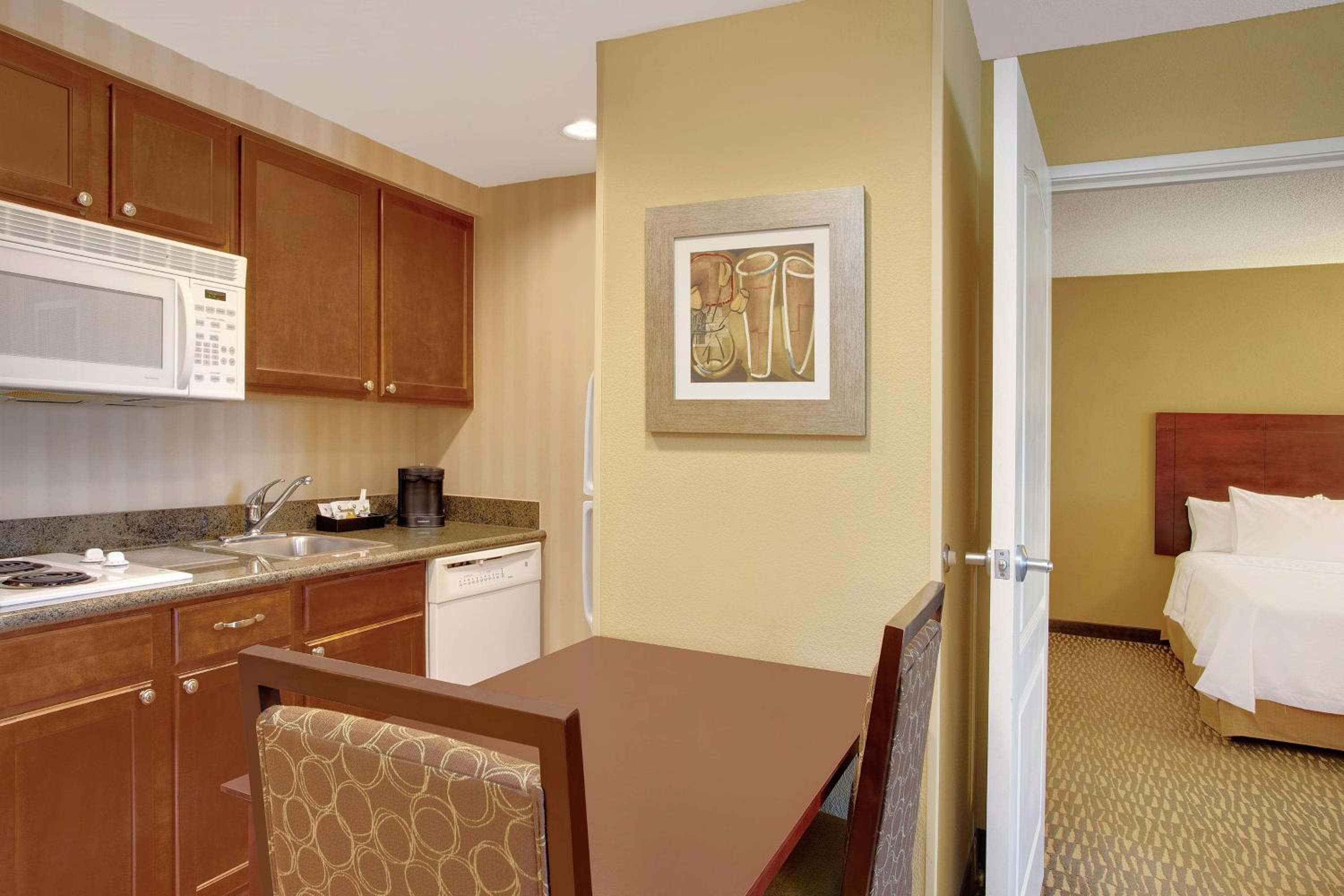 Homewood Suites by Hilton Tampa-Brandon — 21