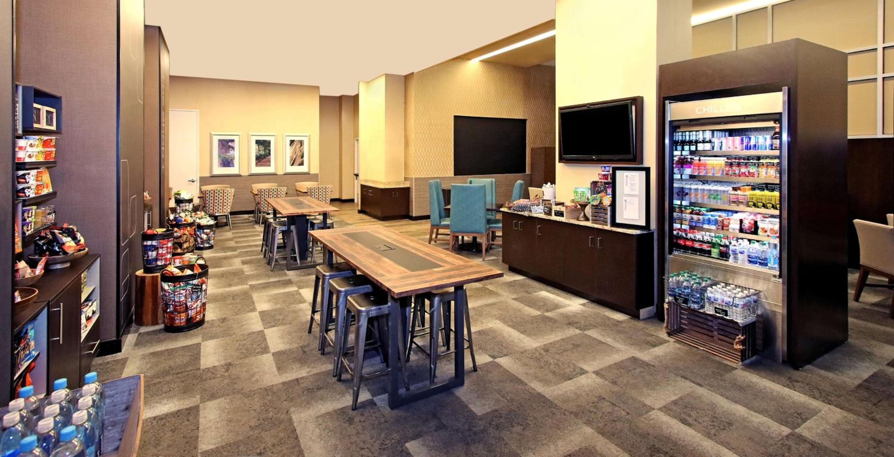 Hilton Garden Inn West 35th Street — 18