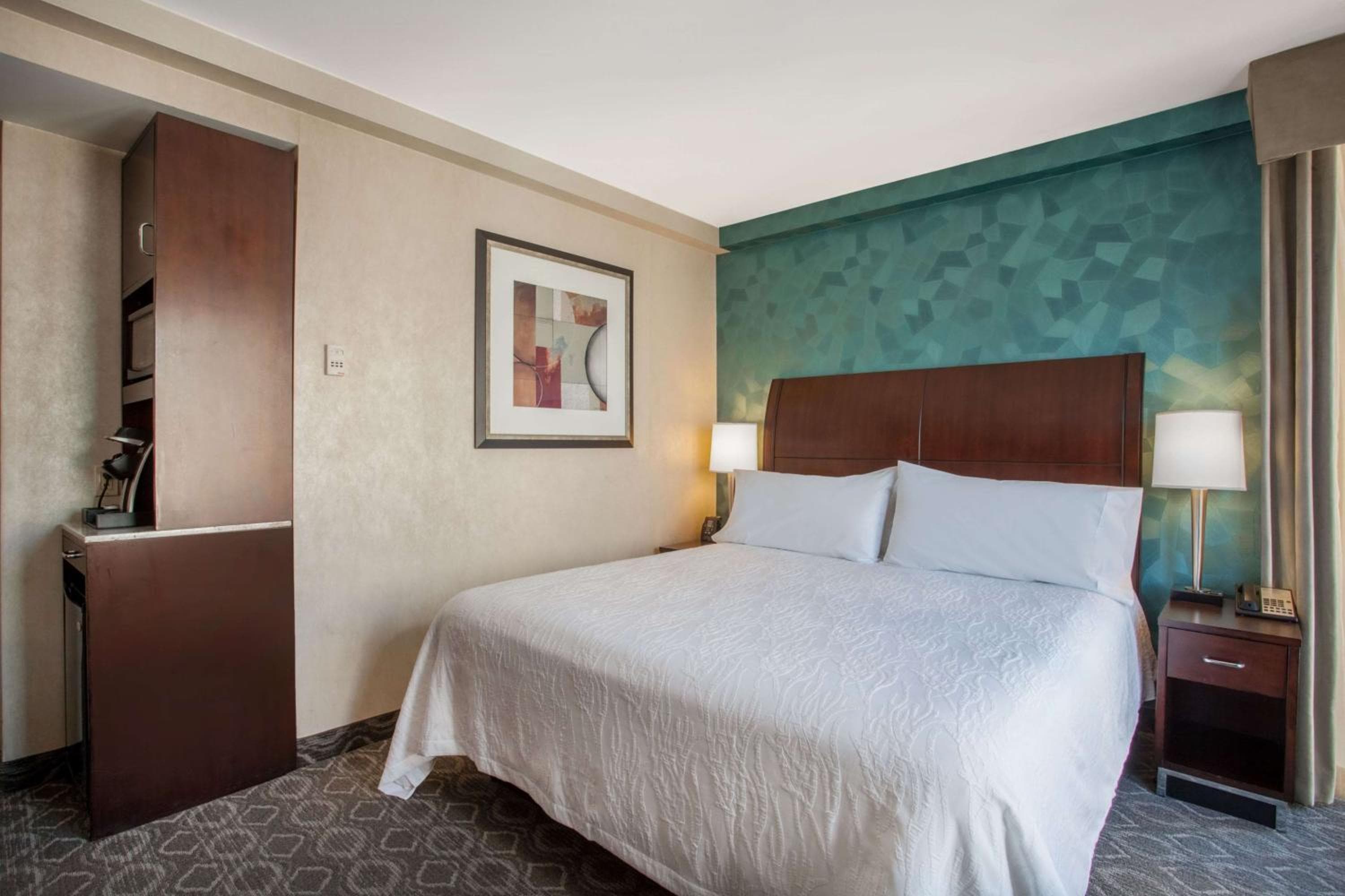 Hilton Garden Inn West 35th Street — 26