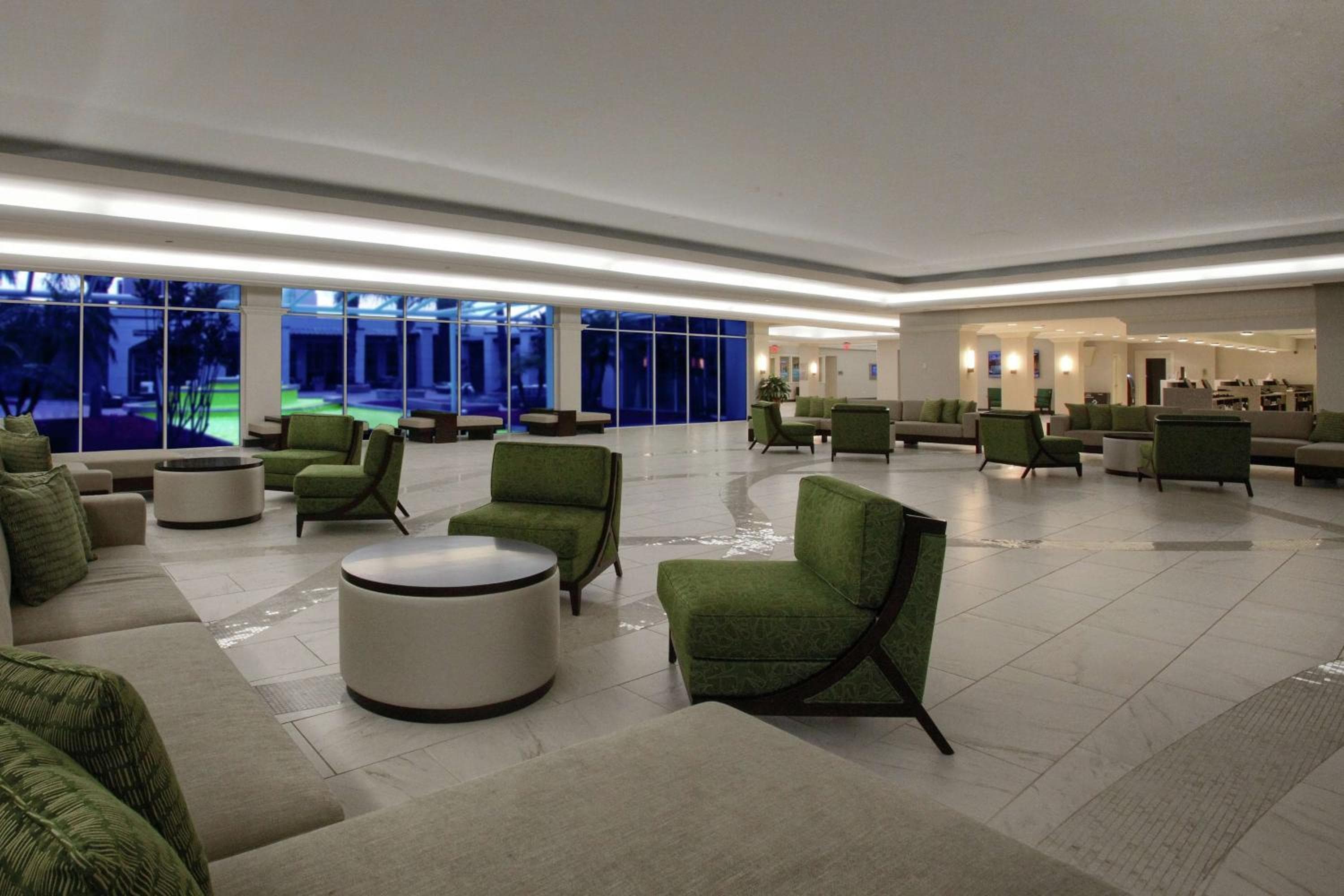 DoubleTree by Hilton all'ingresso dell'Universal Orlando — 5