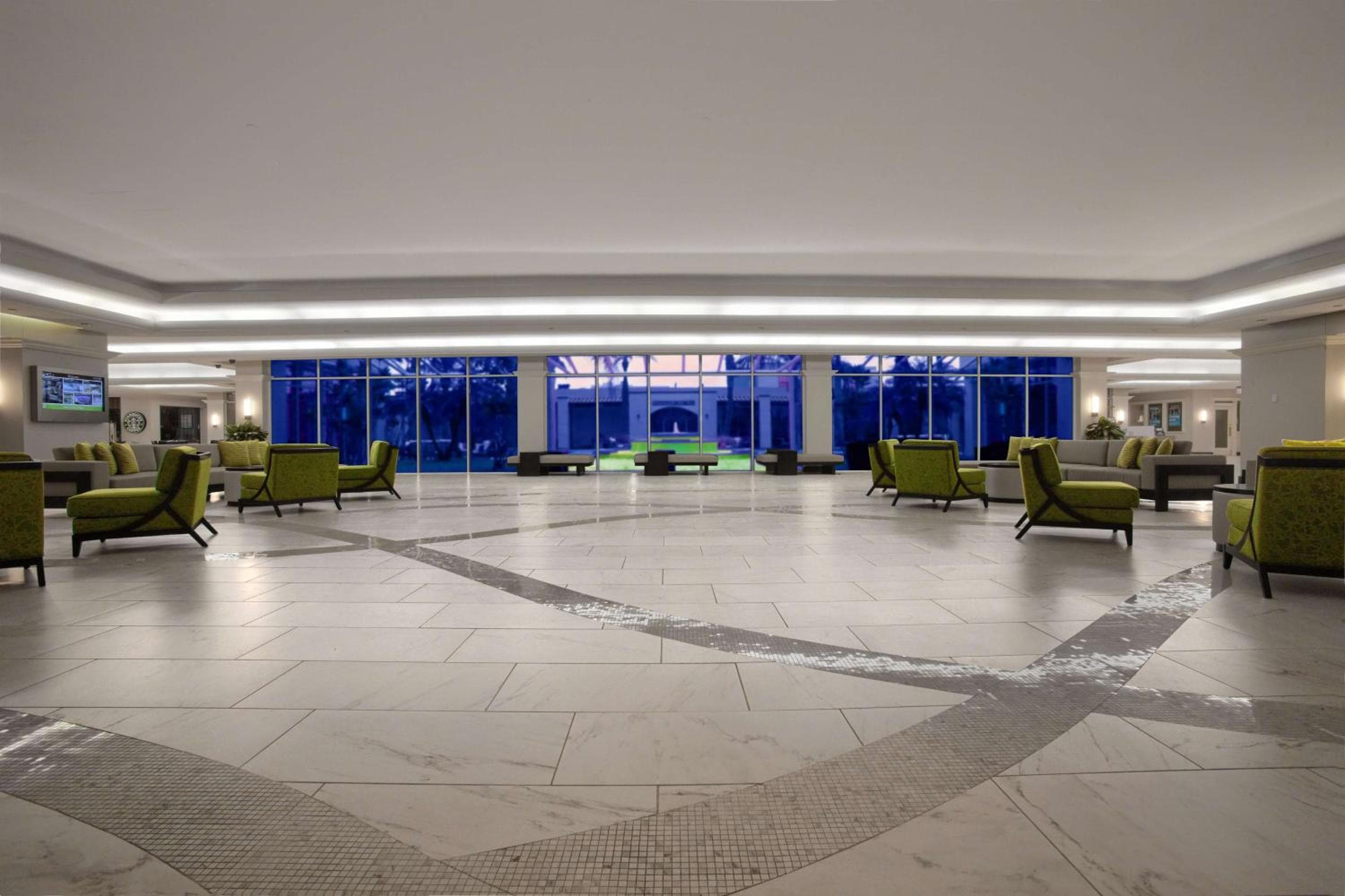DoubleTree by Hilton all'ingresso dell'Universal Orlando — 6