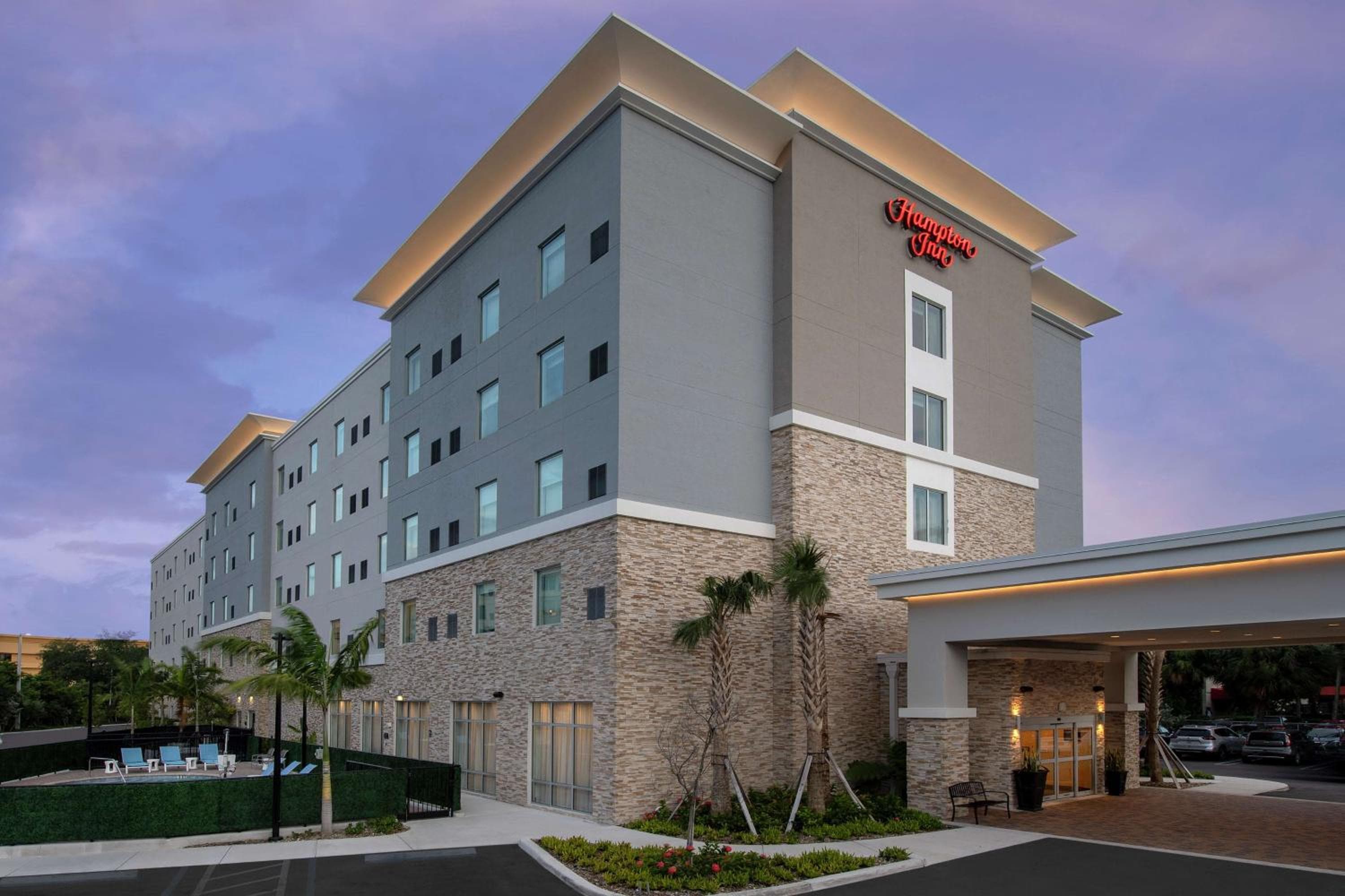 Hampton Inn Miami Airport East — 1