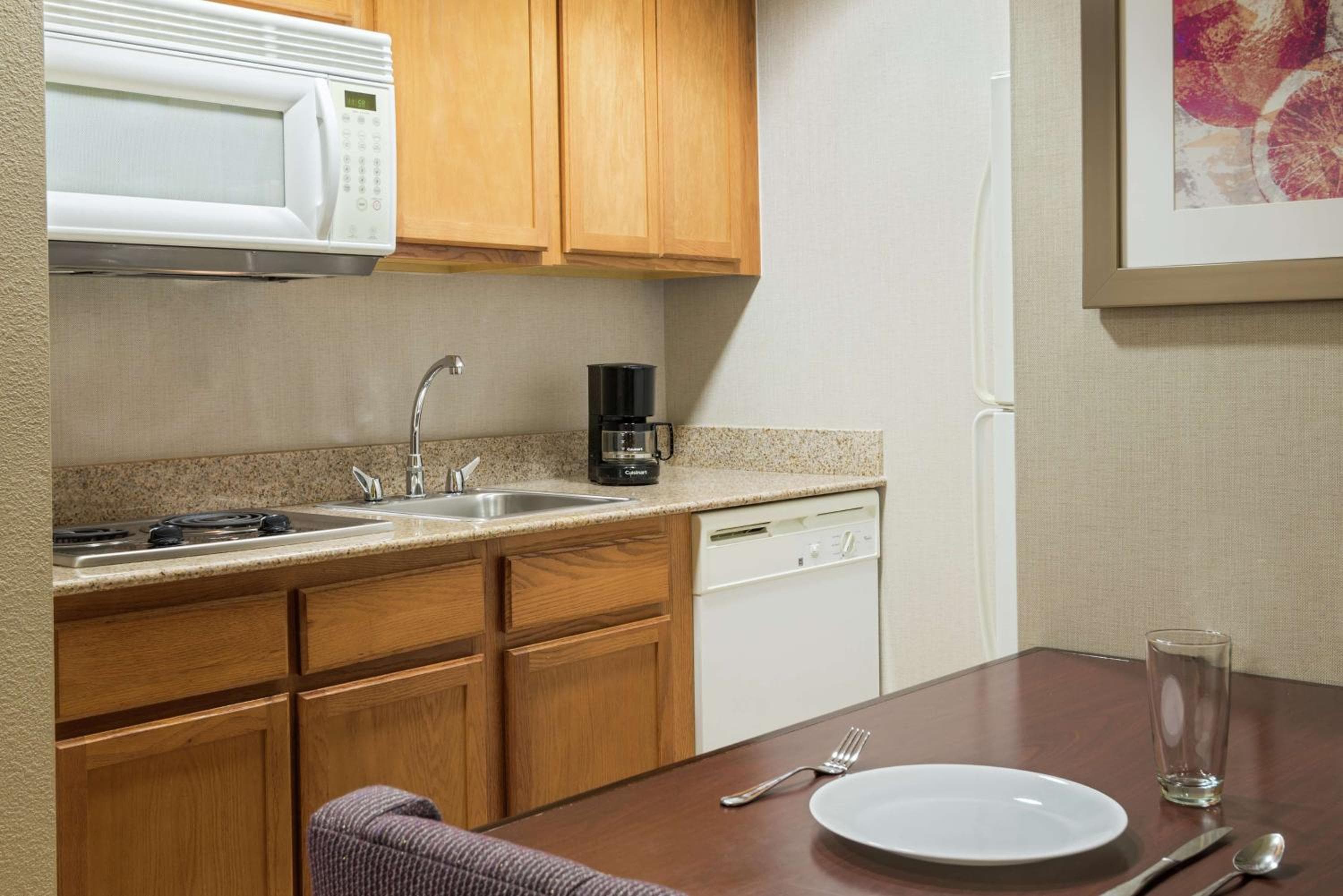 Homewood Suites by Hilton Orlando-UCF Area — 4