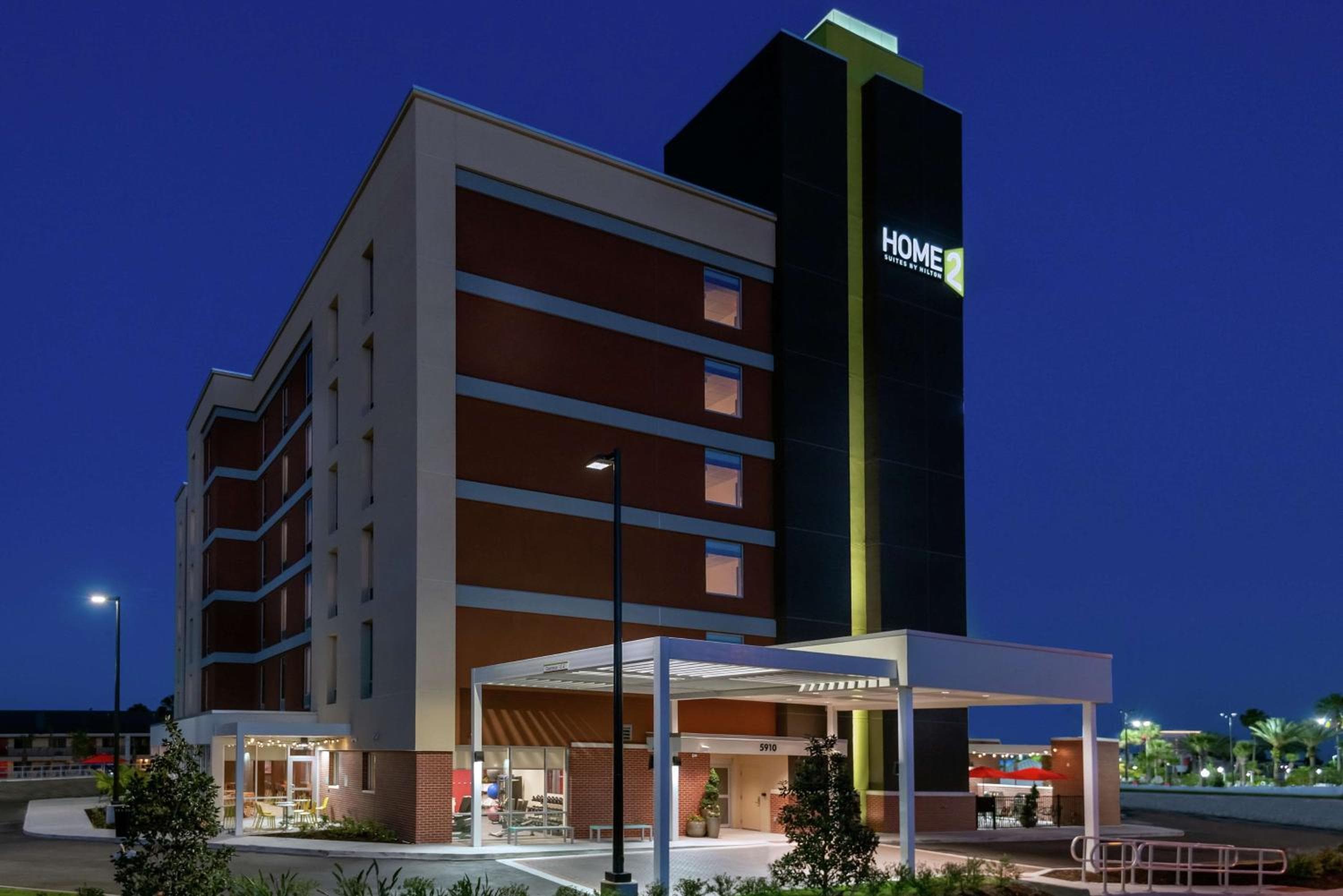 Home2 Suites By Hilton Orlando cerca de Universal — 25