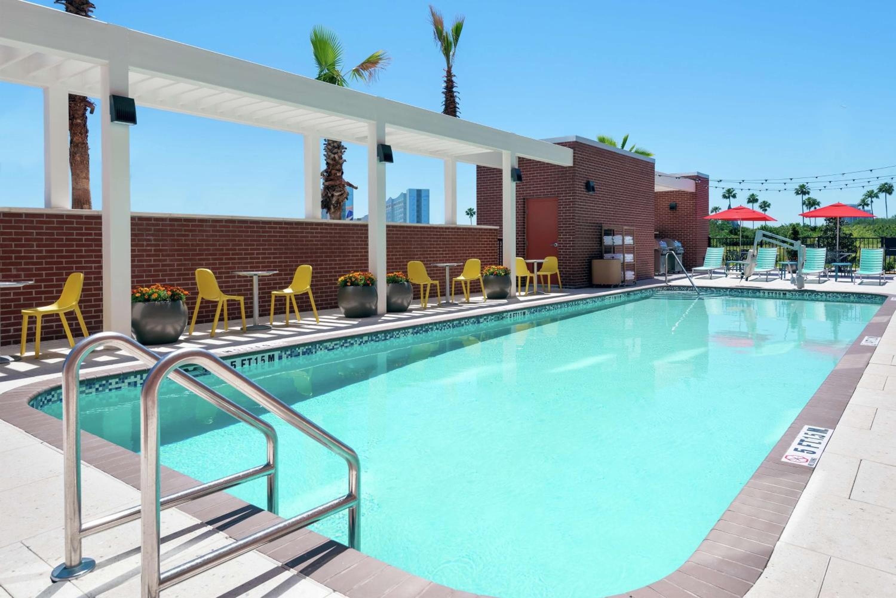 Home2 Suites By Hilton Orlando Near Universal — 5