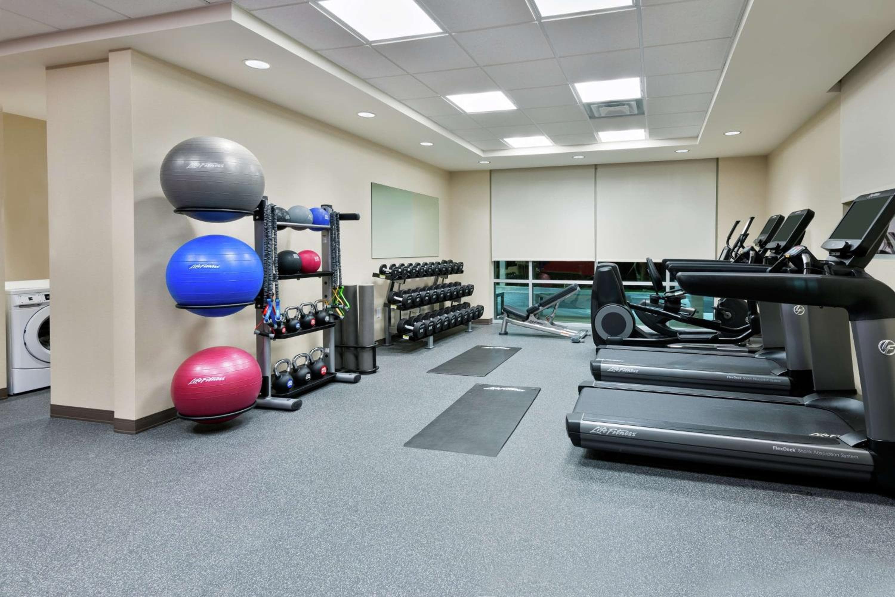 Home2 Suites By Hilton Orlando Near Universal — 4